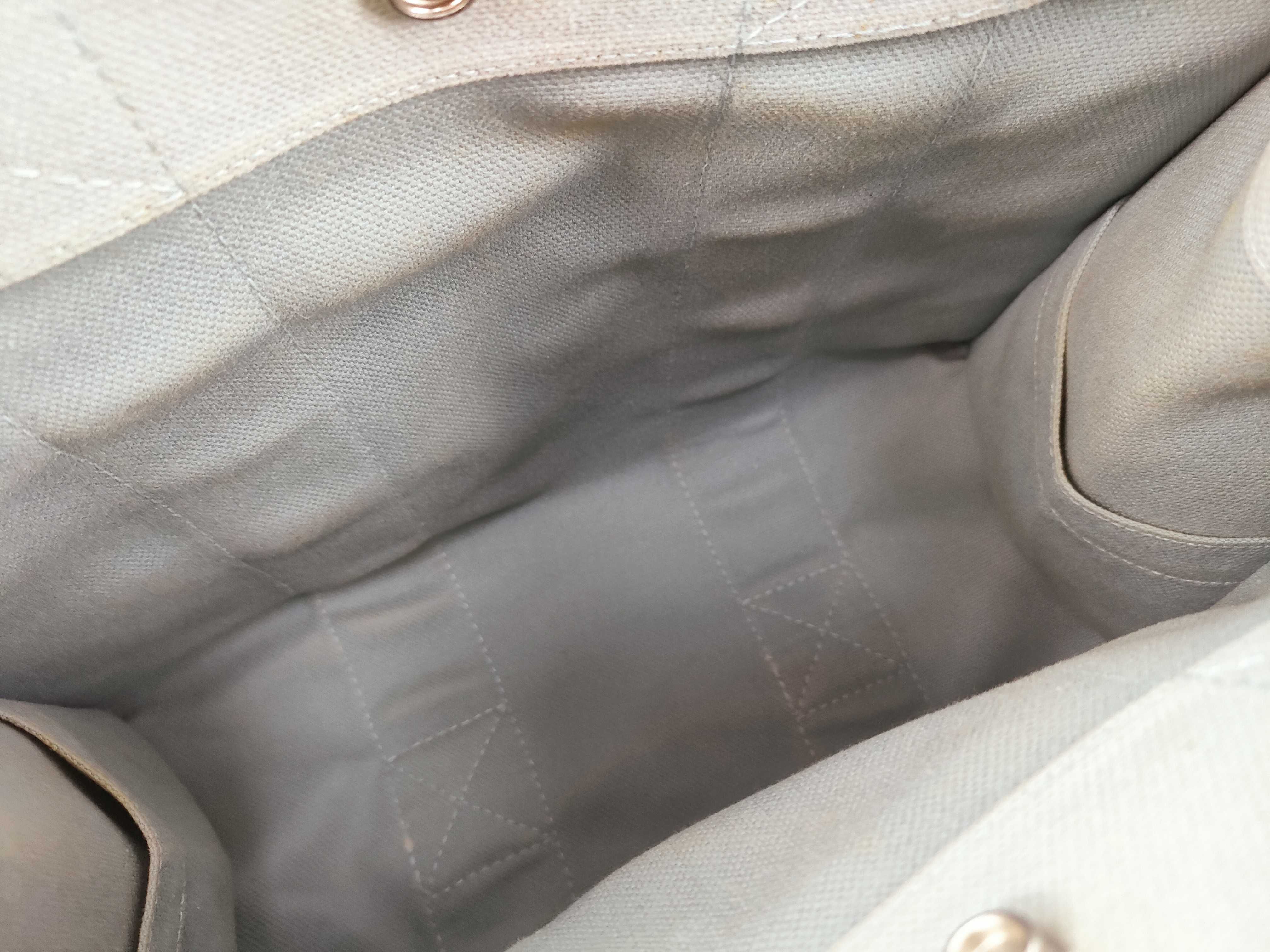 Coquillage PM Light Blue Pouch Tote Bag — view 9