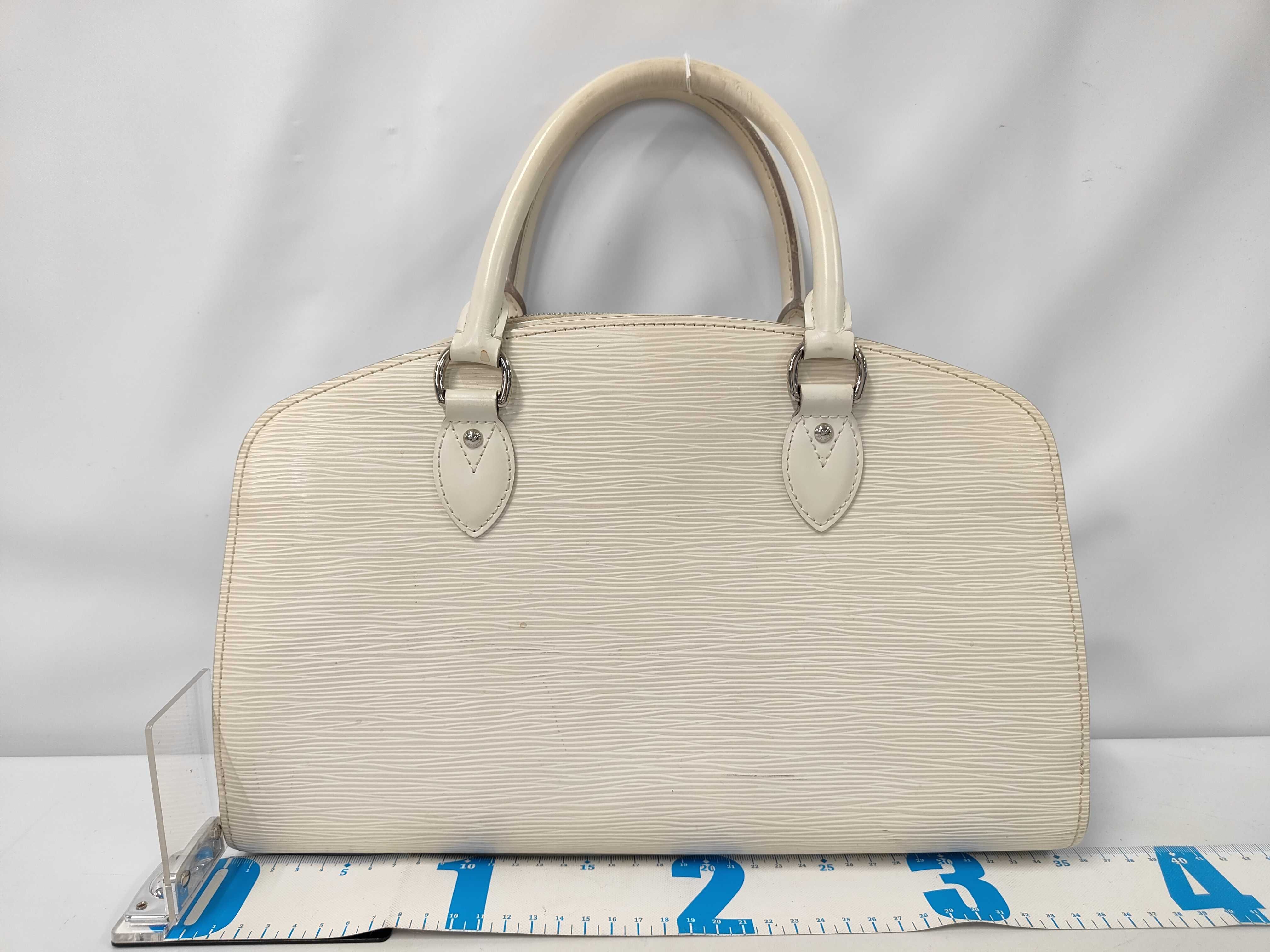 Epi / Handbag / Leather Handbag — view 2
