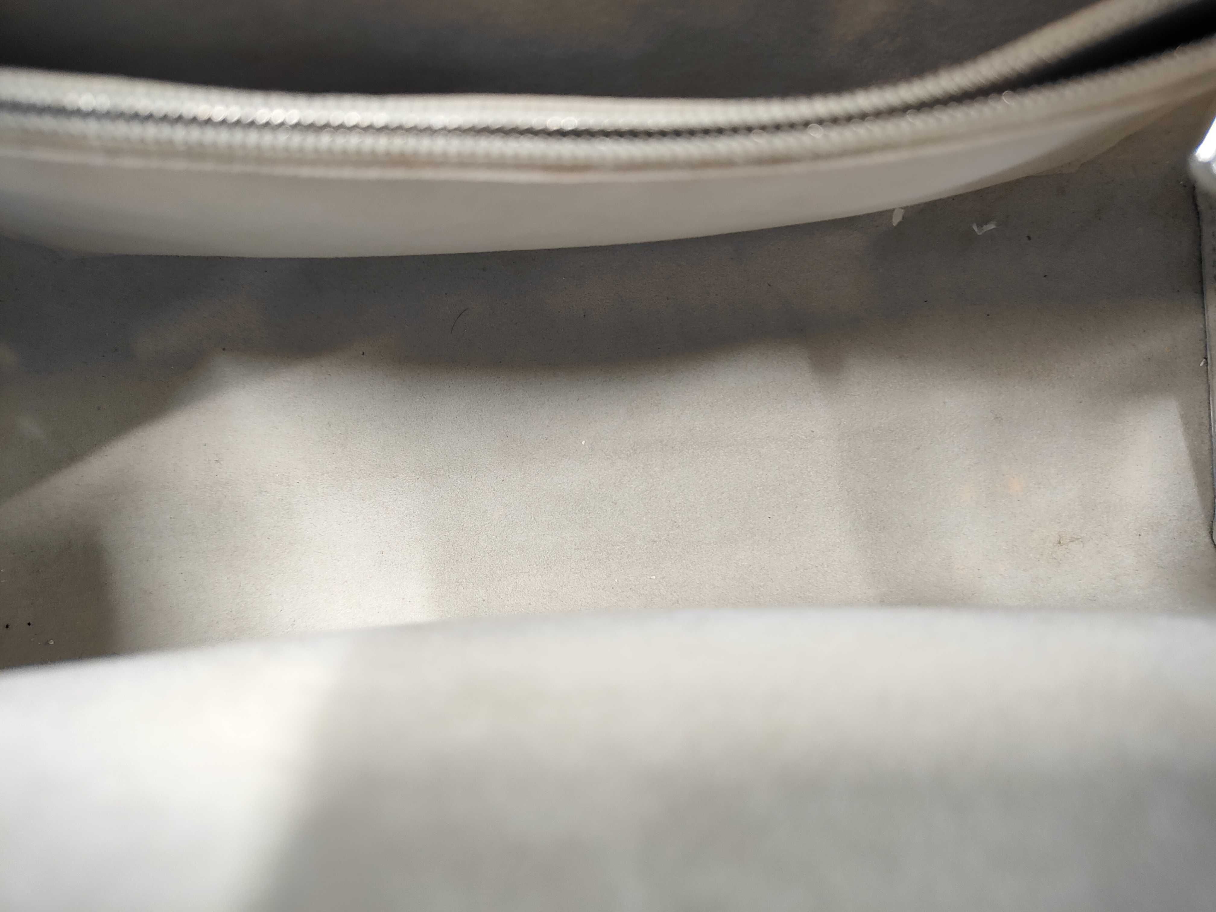 Epi / Handbag / Leather Handbag — view 9