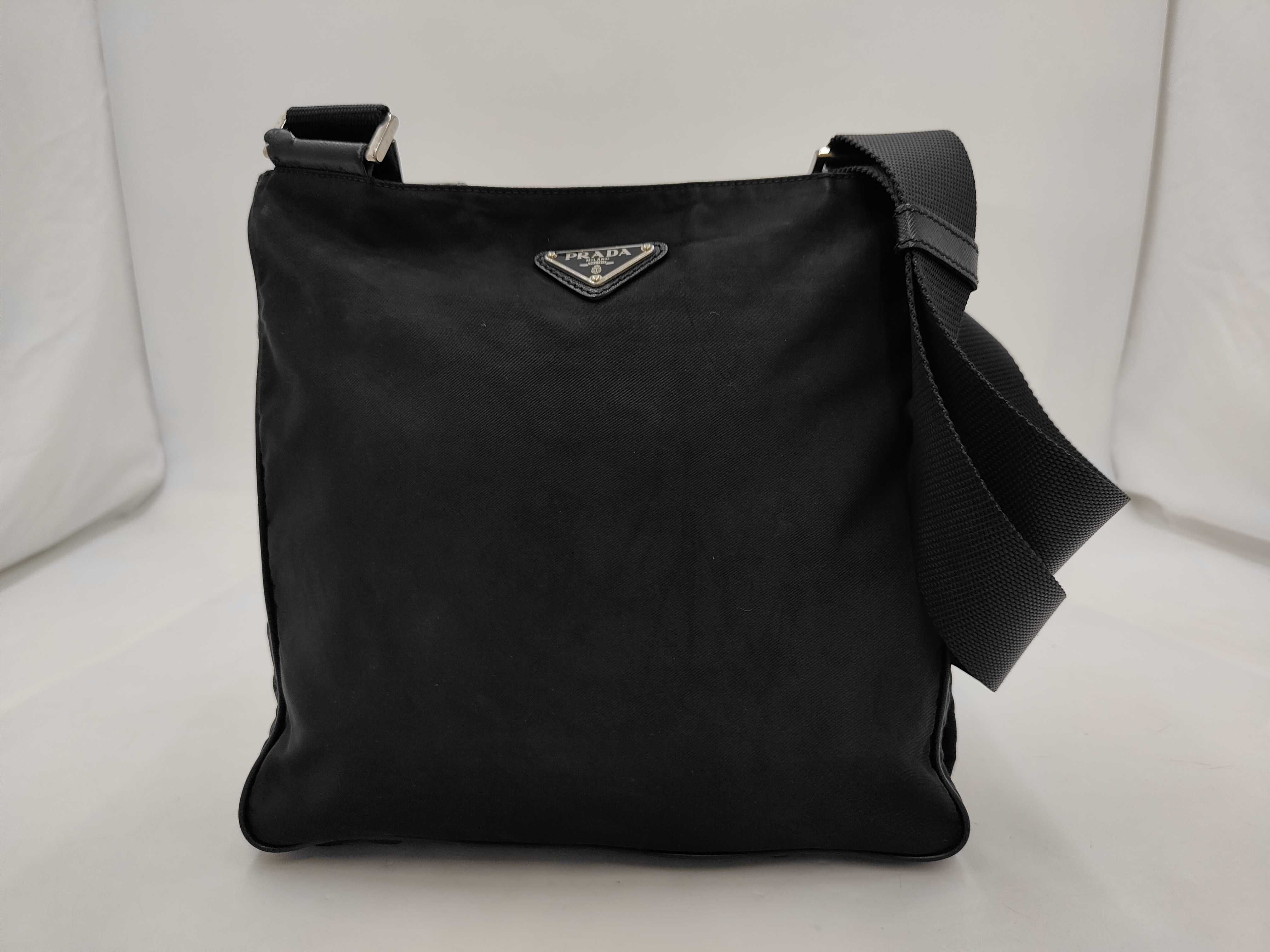 shoulder bag