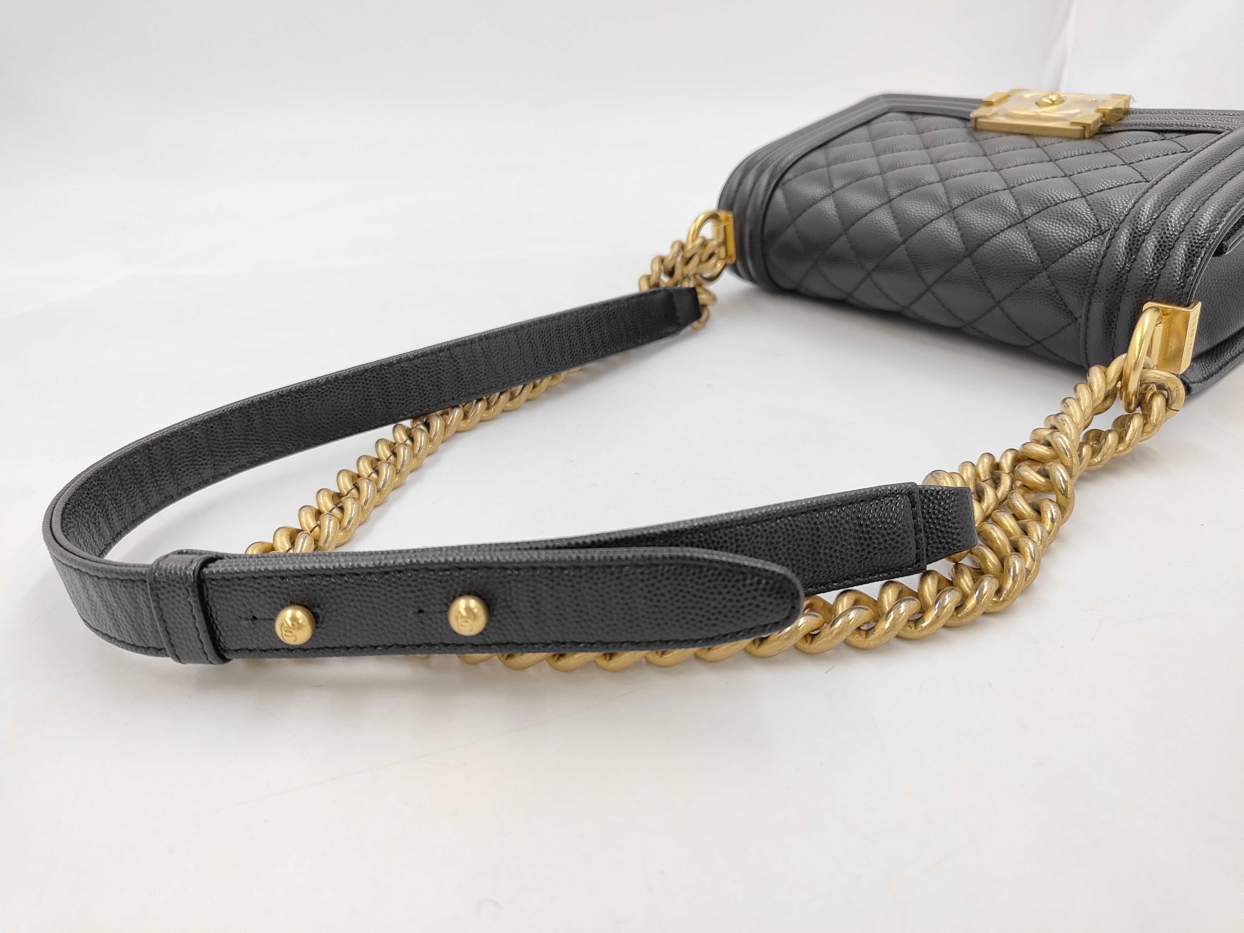 Matelassé Caviar Skin Boy Chanel Black Shoulder Bag — view 3