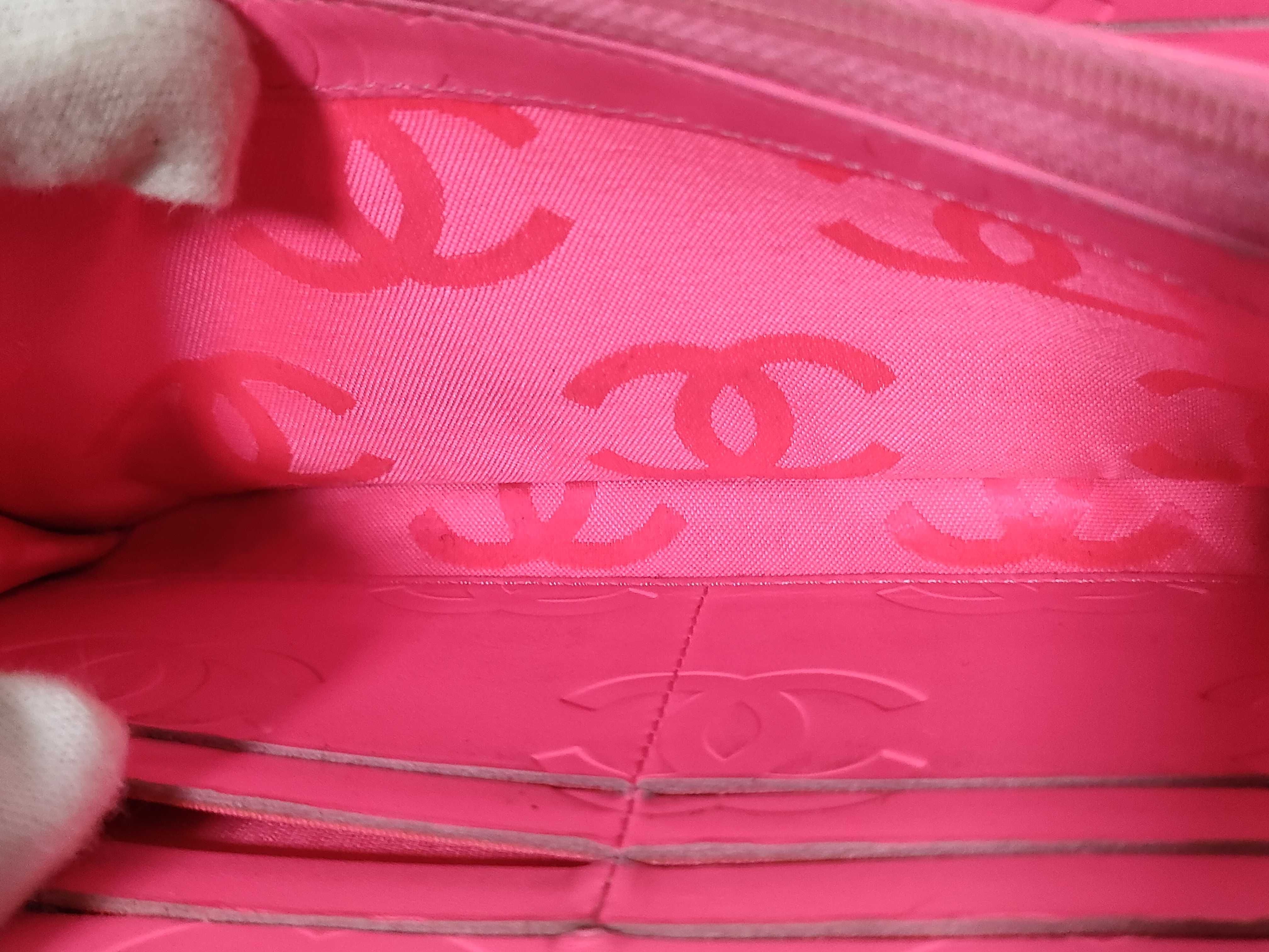 Cambon Long Wallet, Black x Pink — view 10