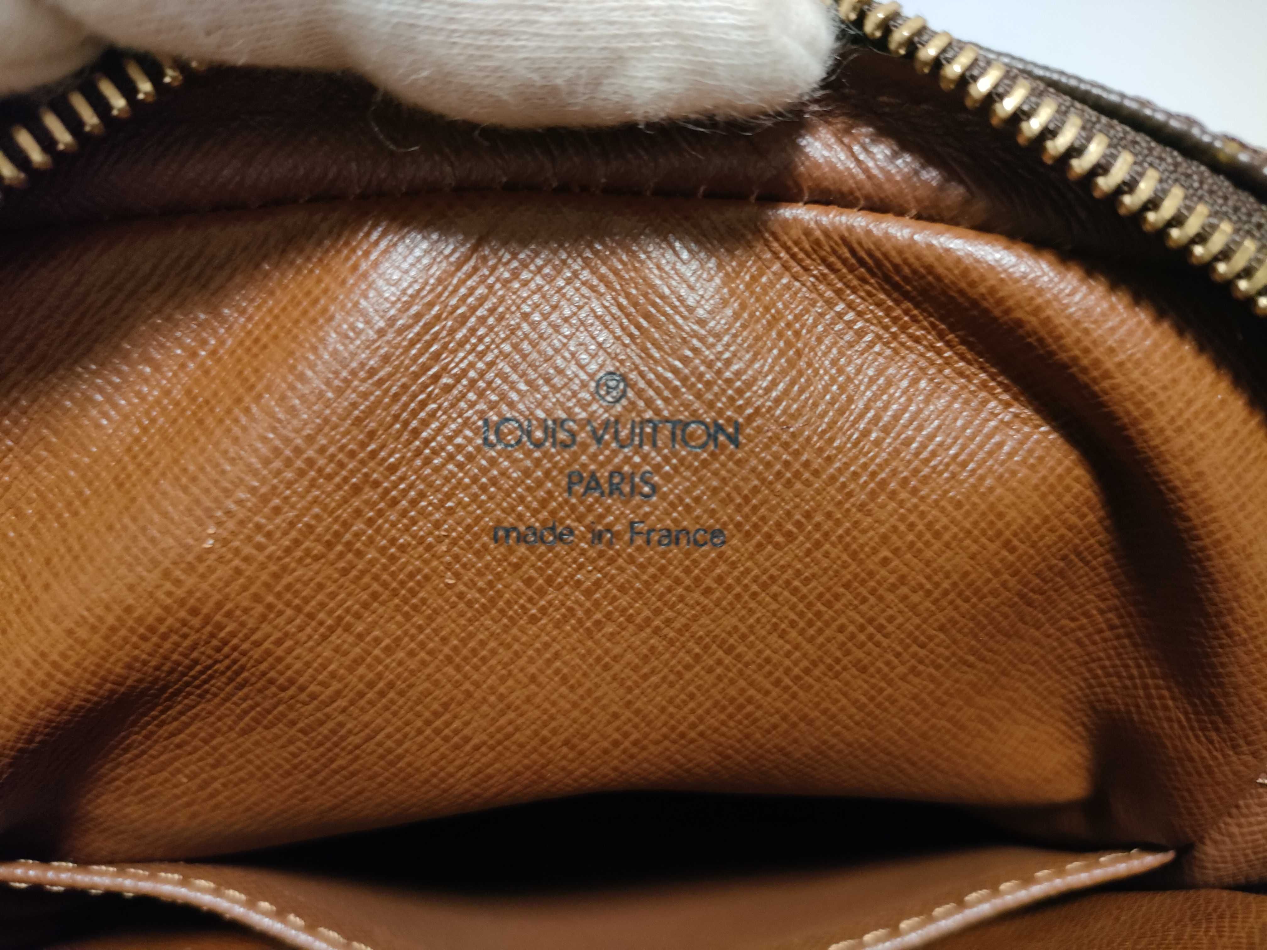 Monogram Louis Vuitton Danube Monogram M45266 Shoulder Bag — view 12