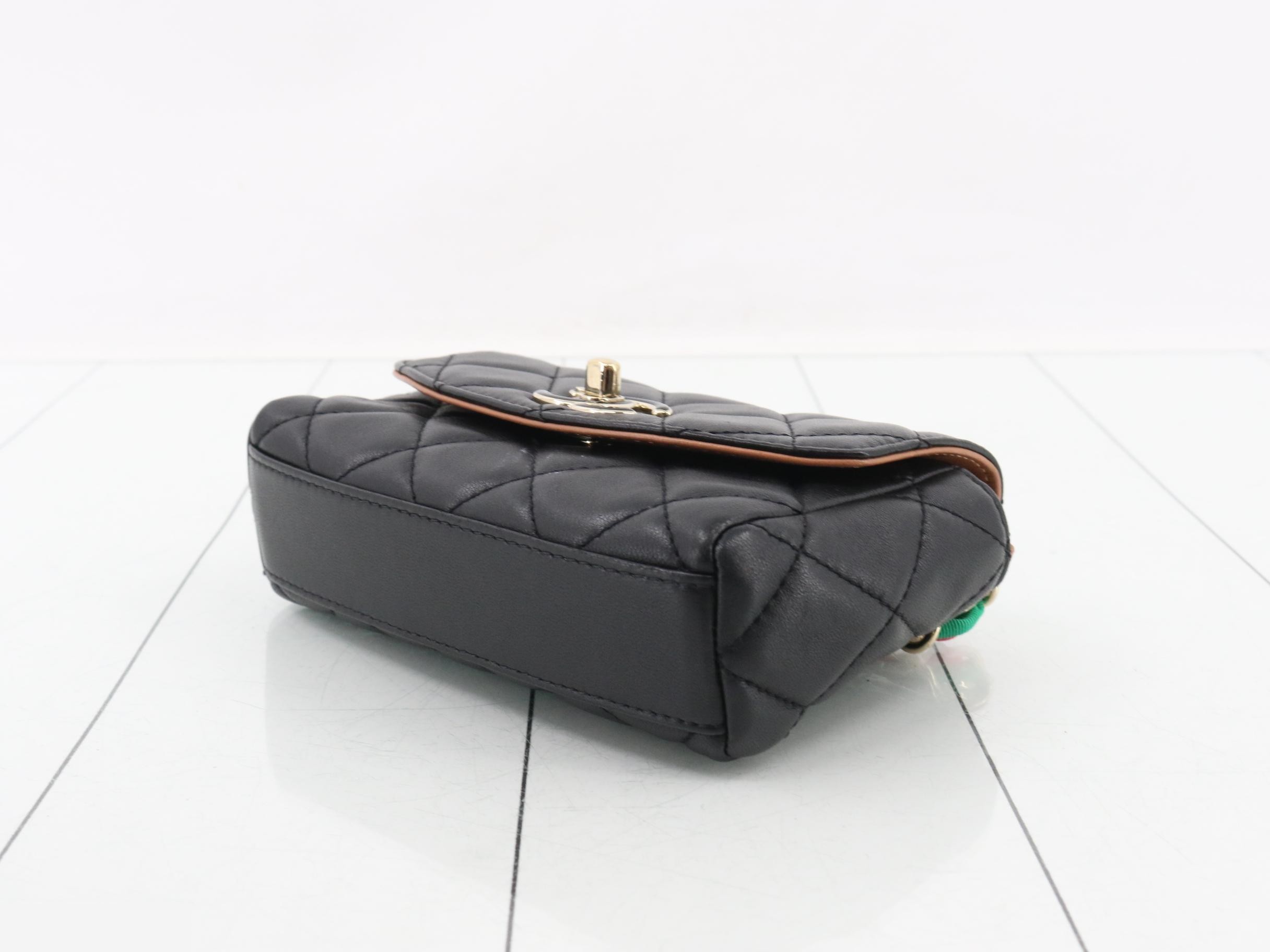 Messenger lambskin chain shoulder bag — view 6