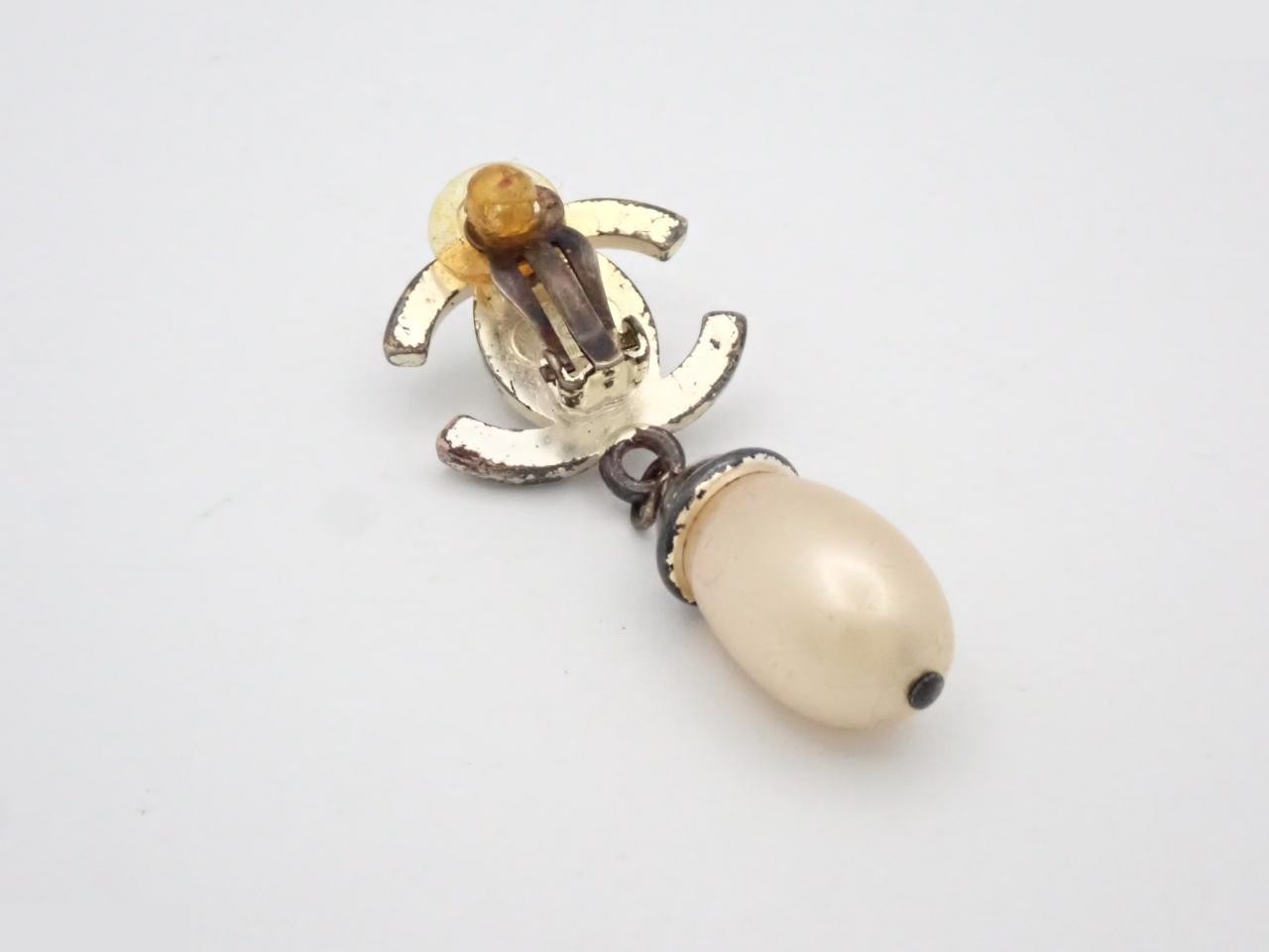 GP Earring (Single Earring Only) — view 2