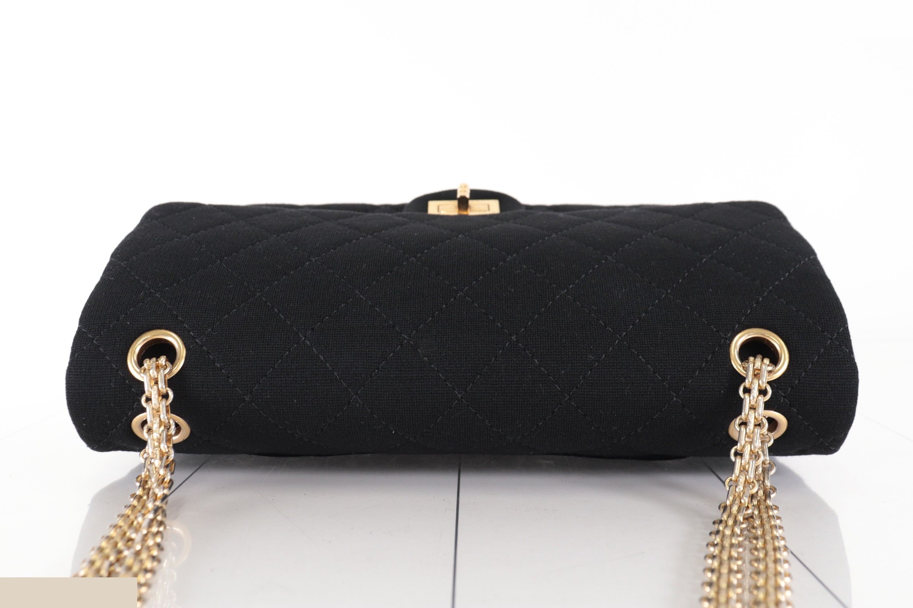 Double flap 27 cotton 2.55 chain shoulder bag, serial number 17 — view 6