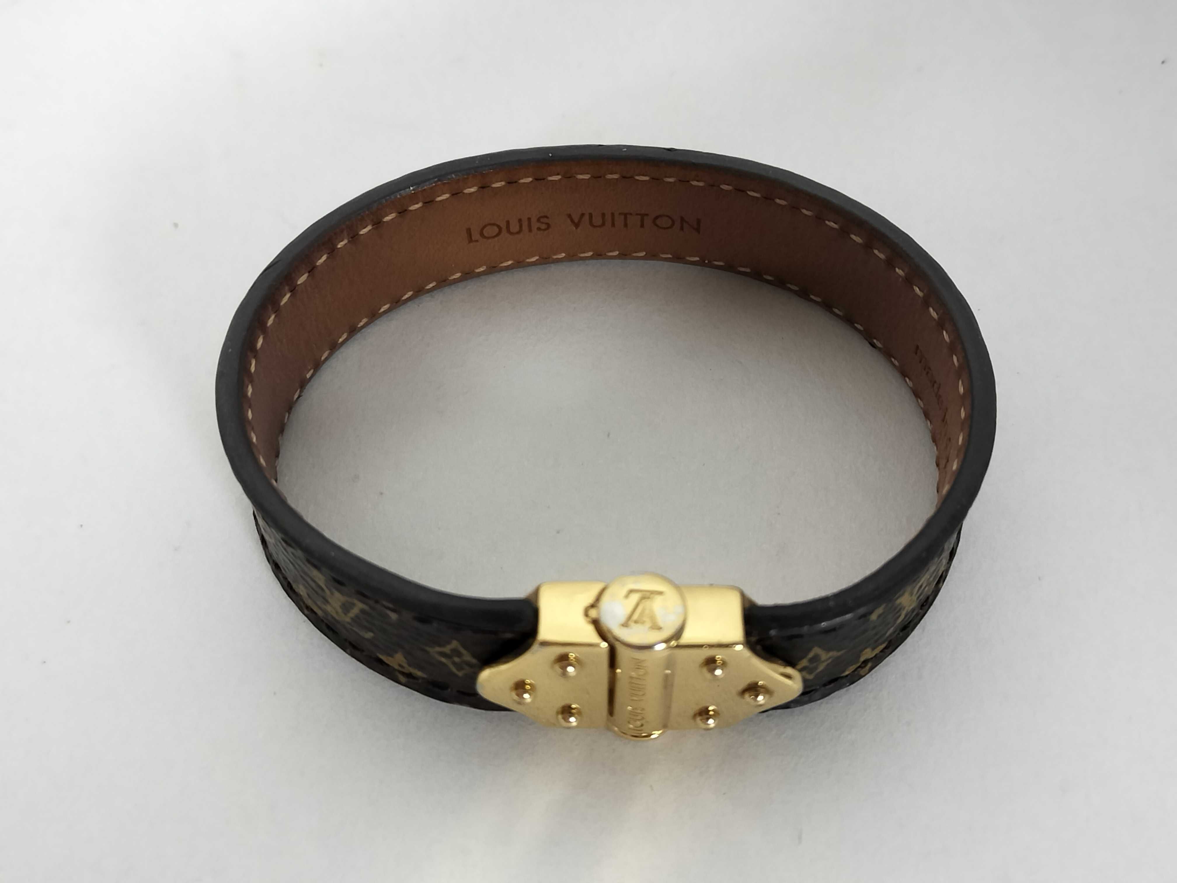 Monogram Spirit/Monogram/Mono/M6689/CA0124 Bracelet/Bangle — view 2
