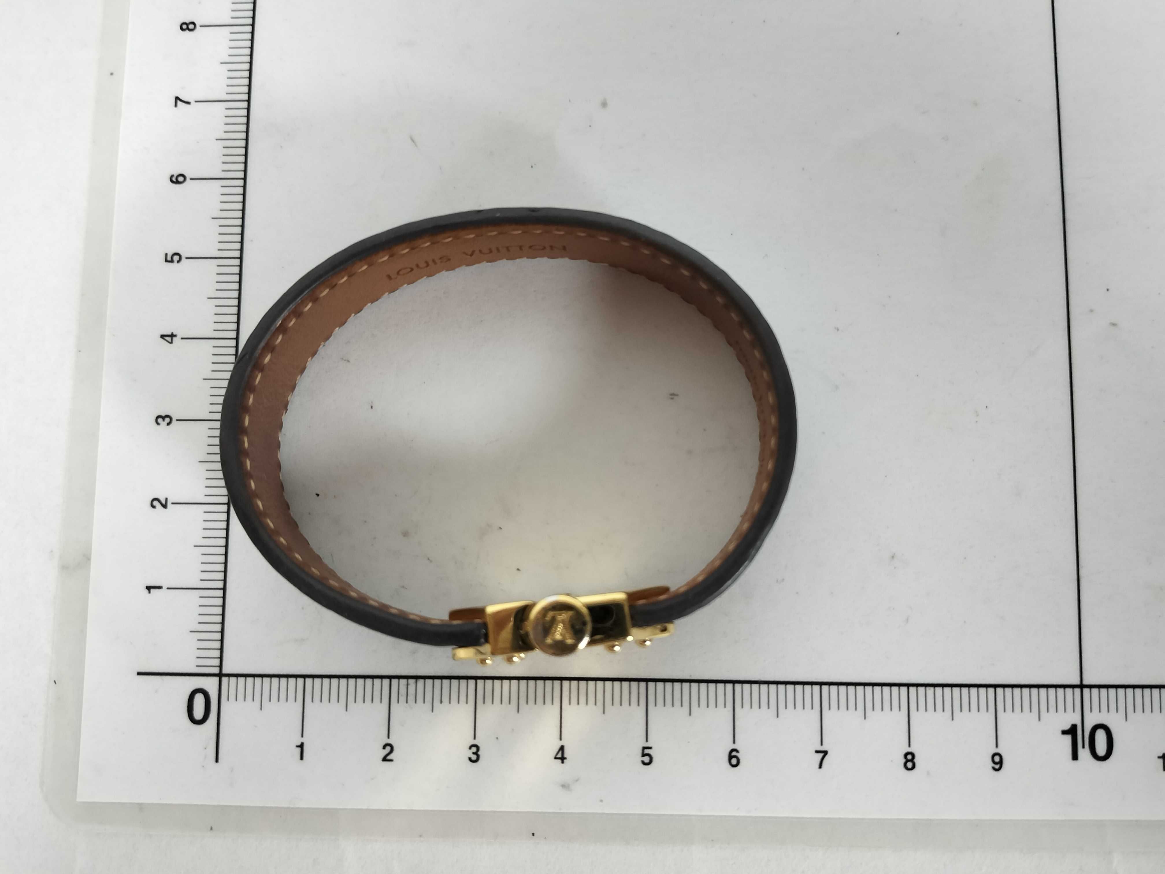 Monogram Spirit/Monogram/Mono/M6689/CA0124 Bracelet/Bangle — view 10