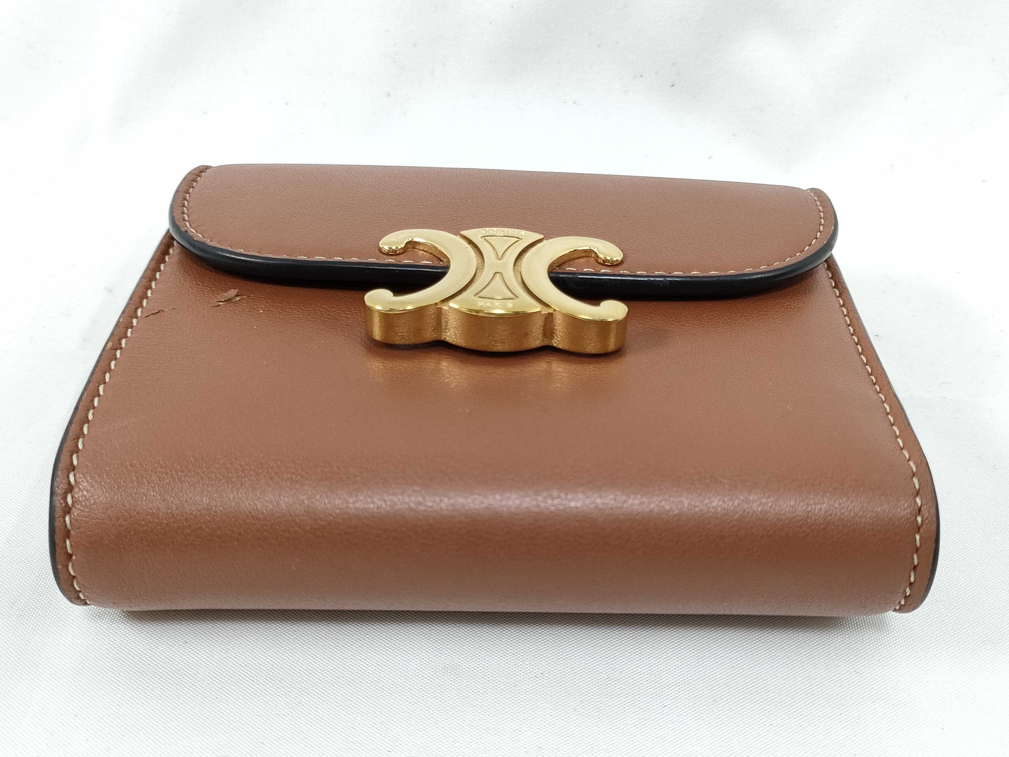 Triomphe Compact Wallet — view 3
