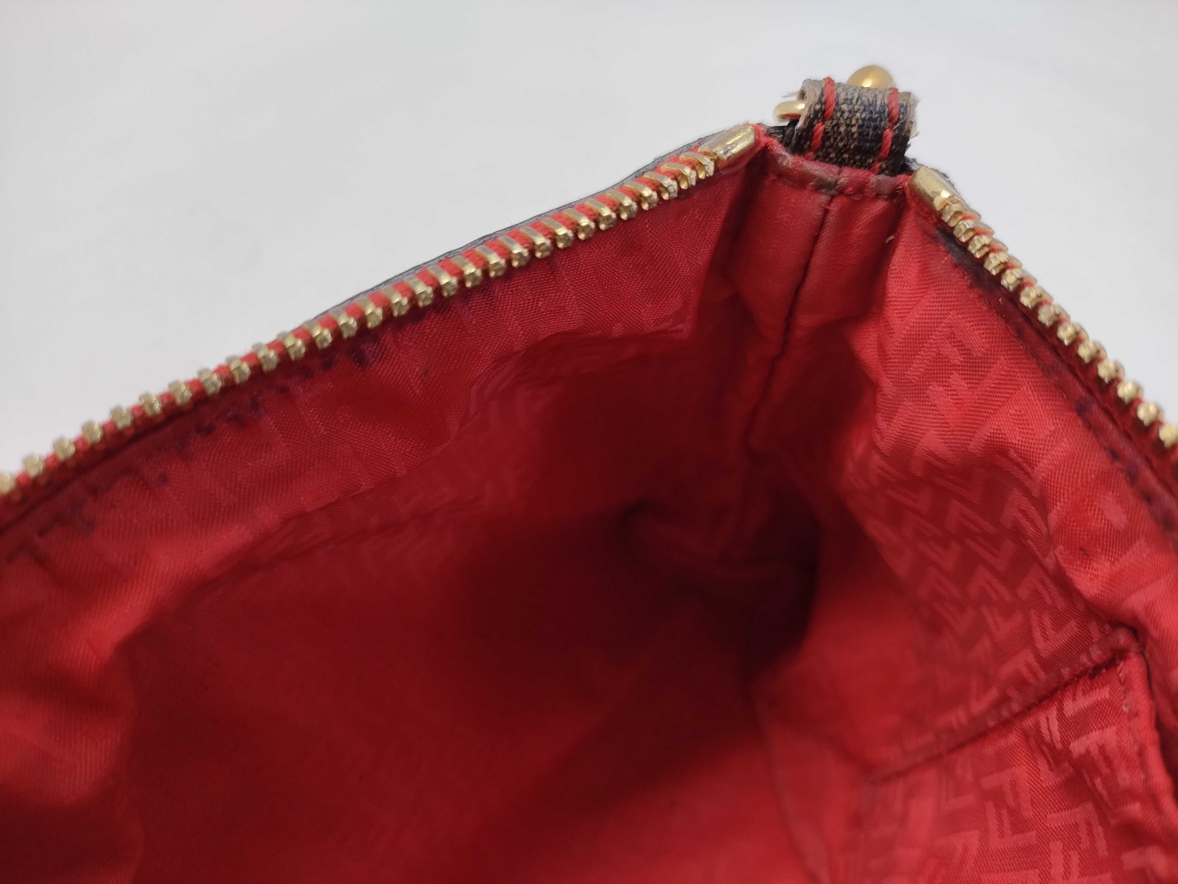 Zucca pattern accessory pouch, handbag, with gold chain and FF hardware. — view 13