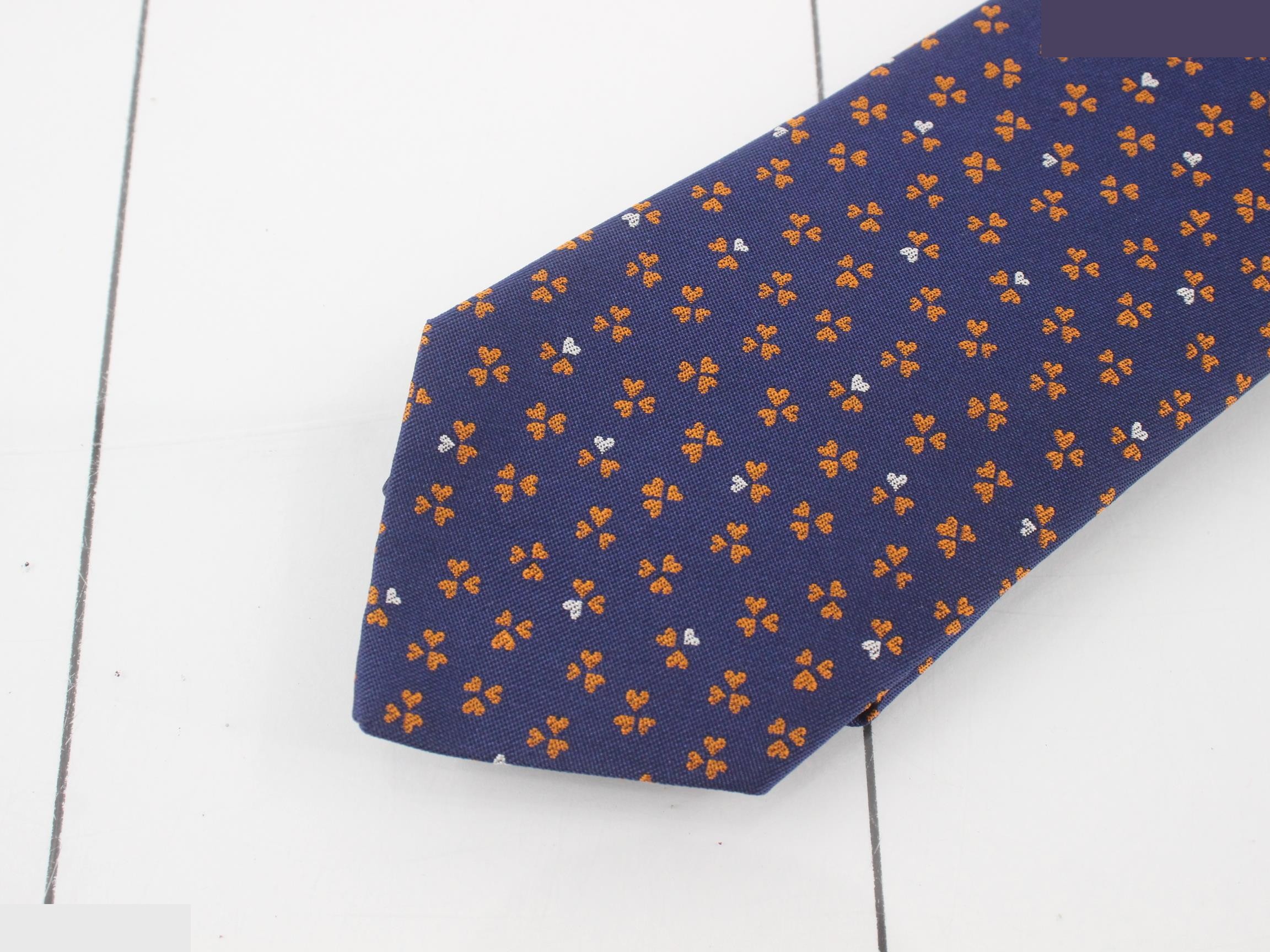 Silk necktie — view 3