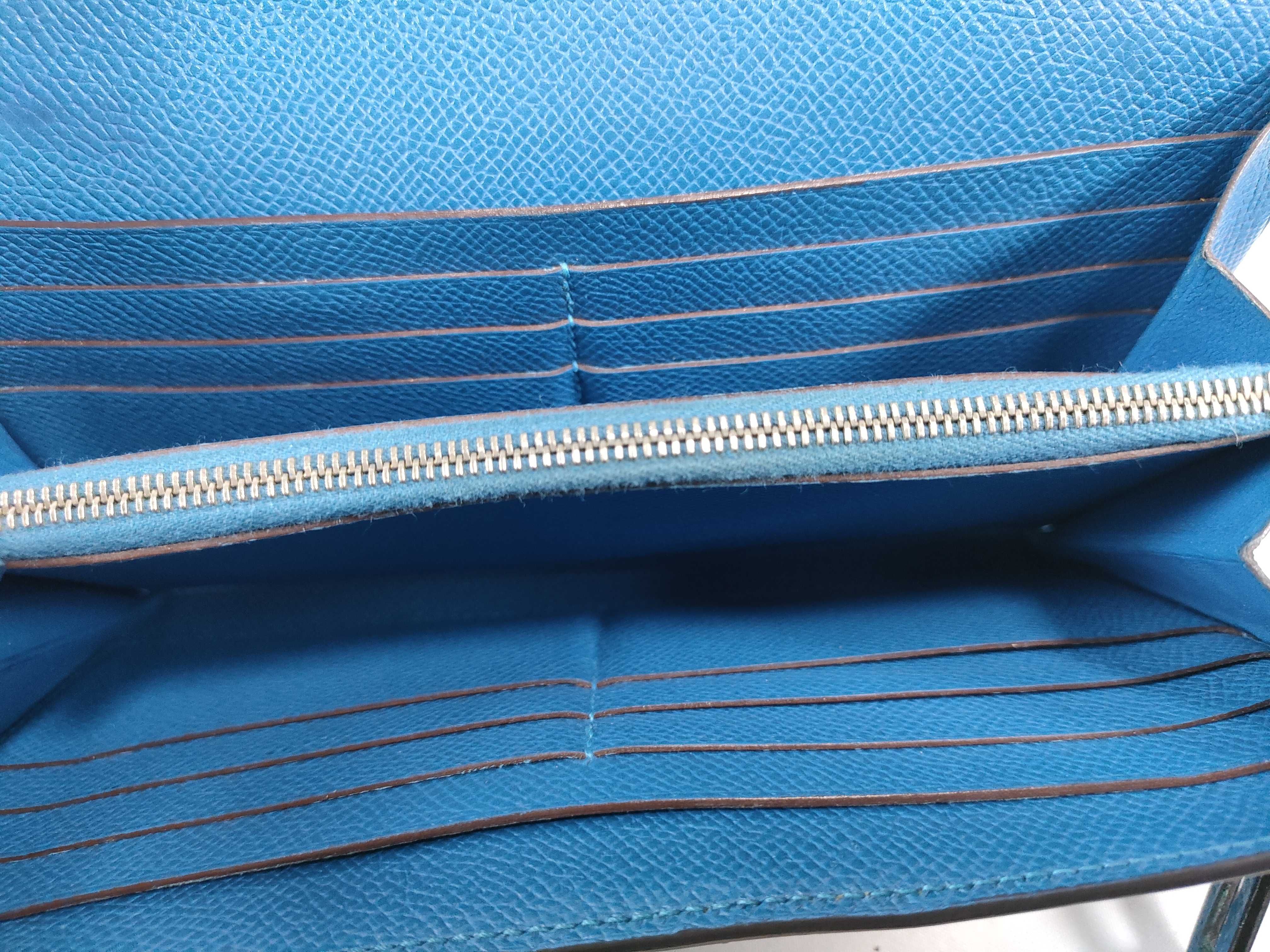 Kelly Wallet / Veau Epsom / Blue / O Stamp / Silver Hardware Wallet — view 11