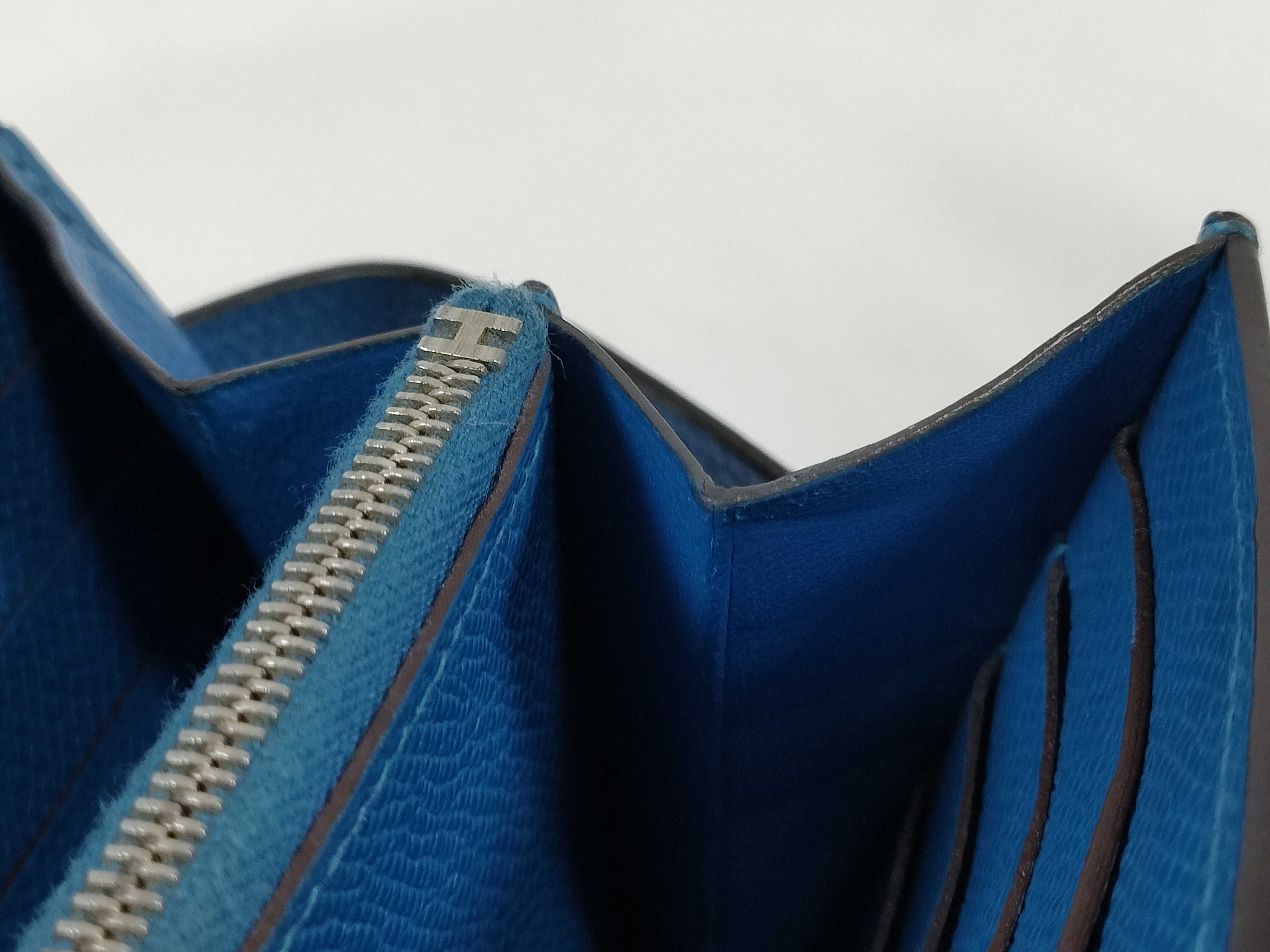 Kelly Wallet / Veau Epsom / Blue / O Stamp / Silver Hardware Wallet — view 7