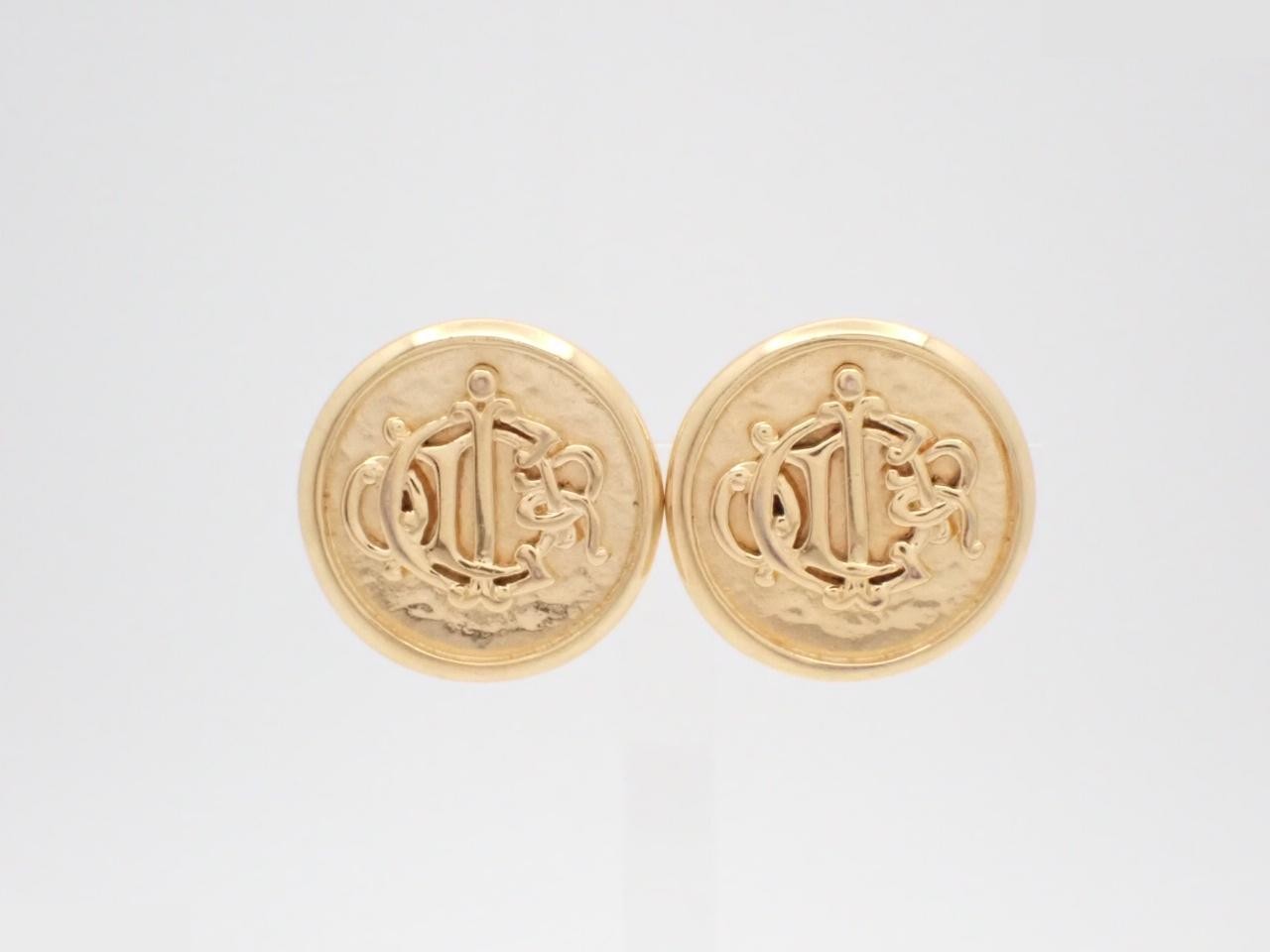 Other lines: Precious metals and earrings