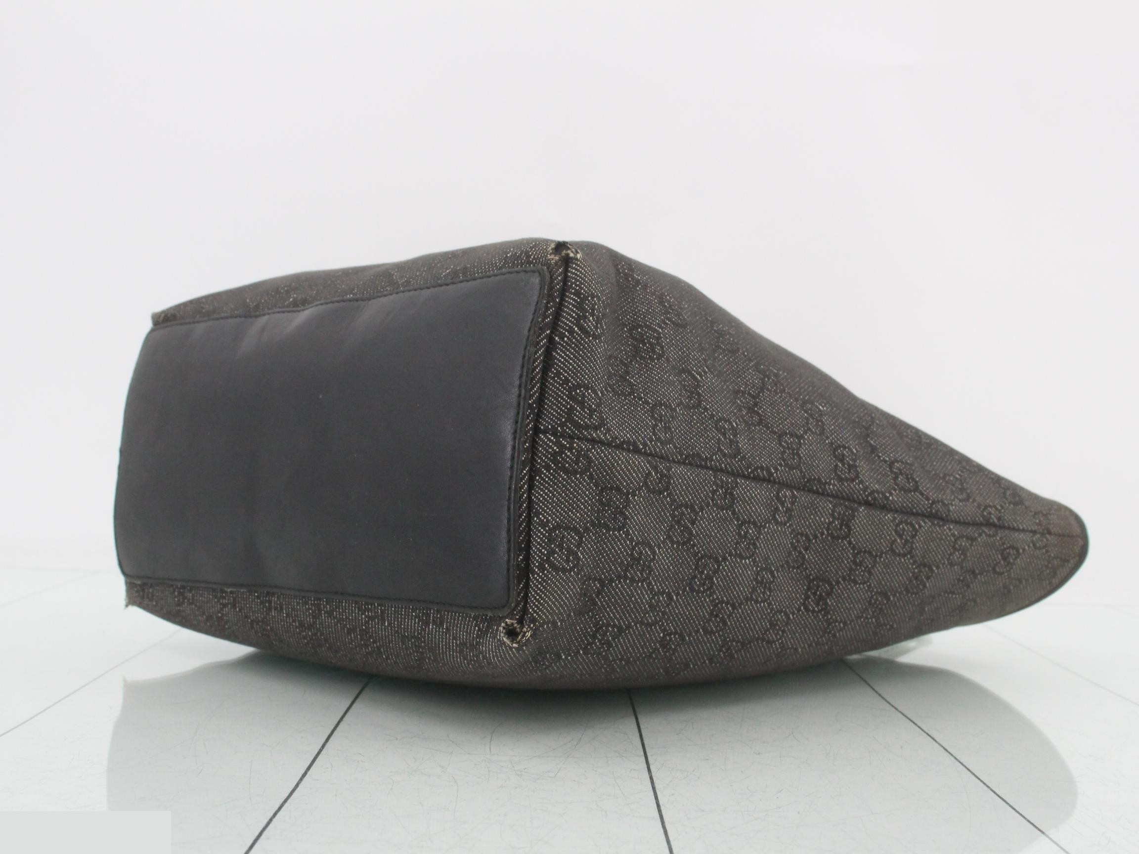 GG Canvas Handbag — view 6