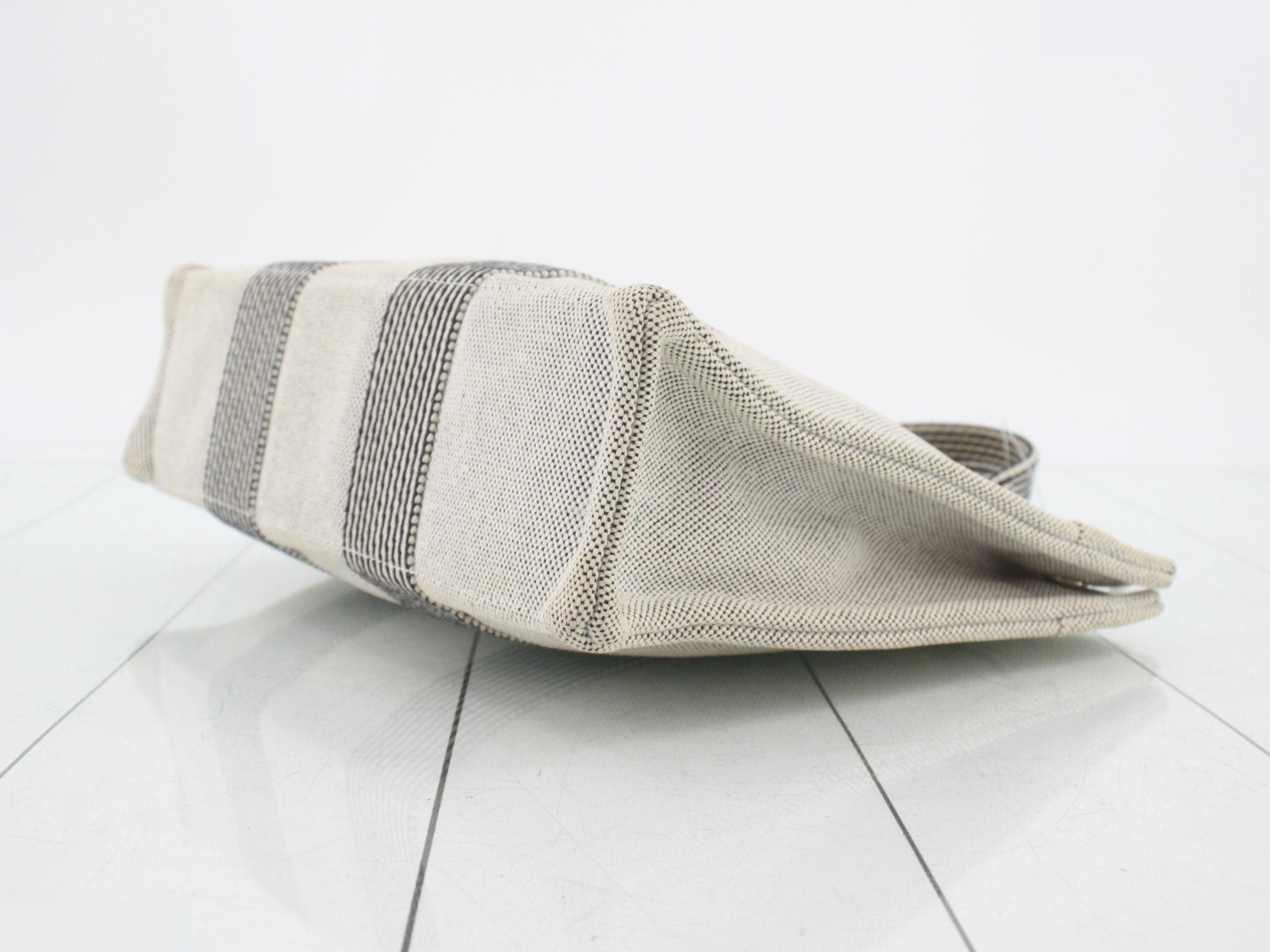 New Foolto PM, gray, silver hardware, 30 x 22 x 8 cm — view 6