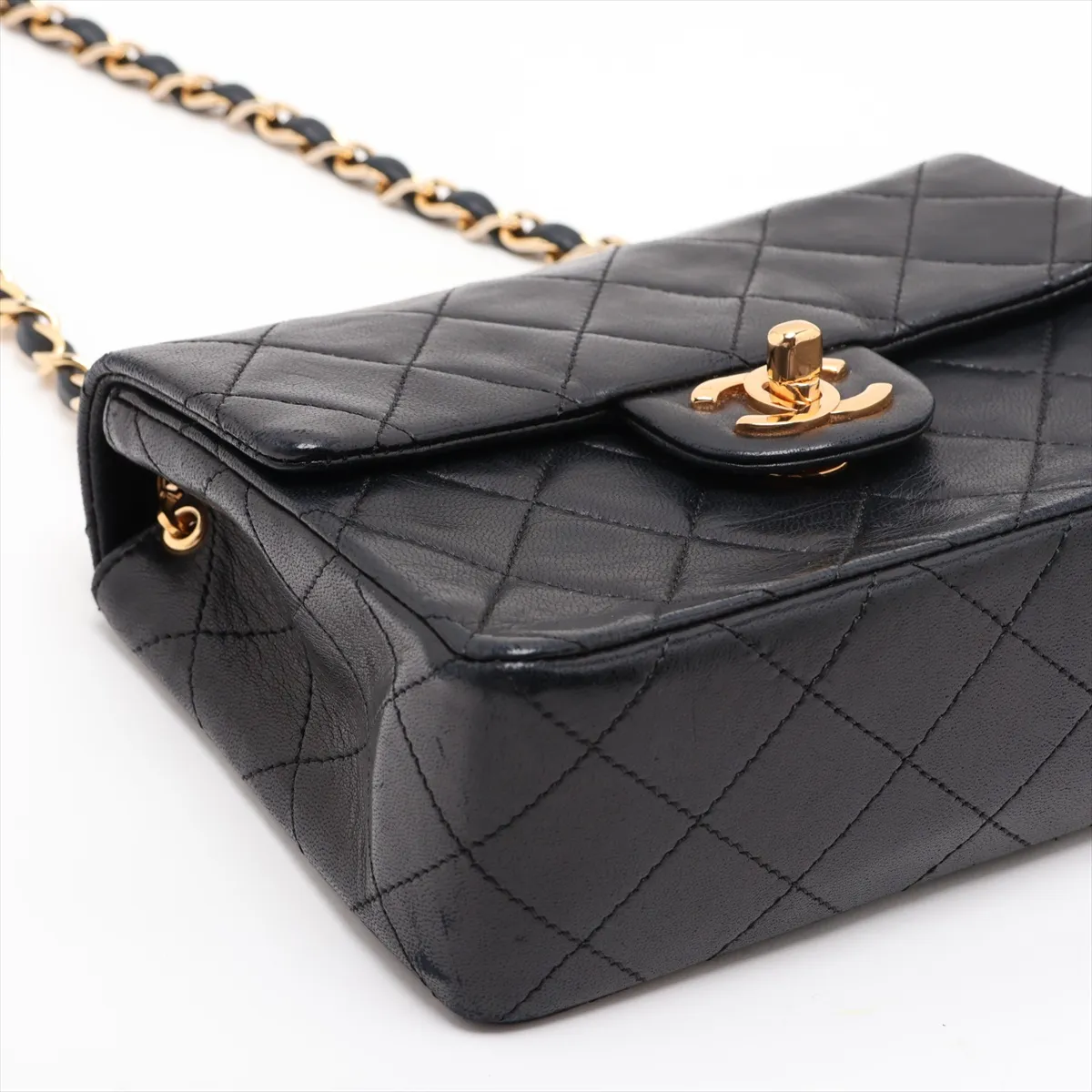 Mini Matelassé 17 Lambskin Single Flap Single Chain Bag, Black with Gold Hardware, 0787510 (Serial Number 0-series, A01115) — view 4