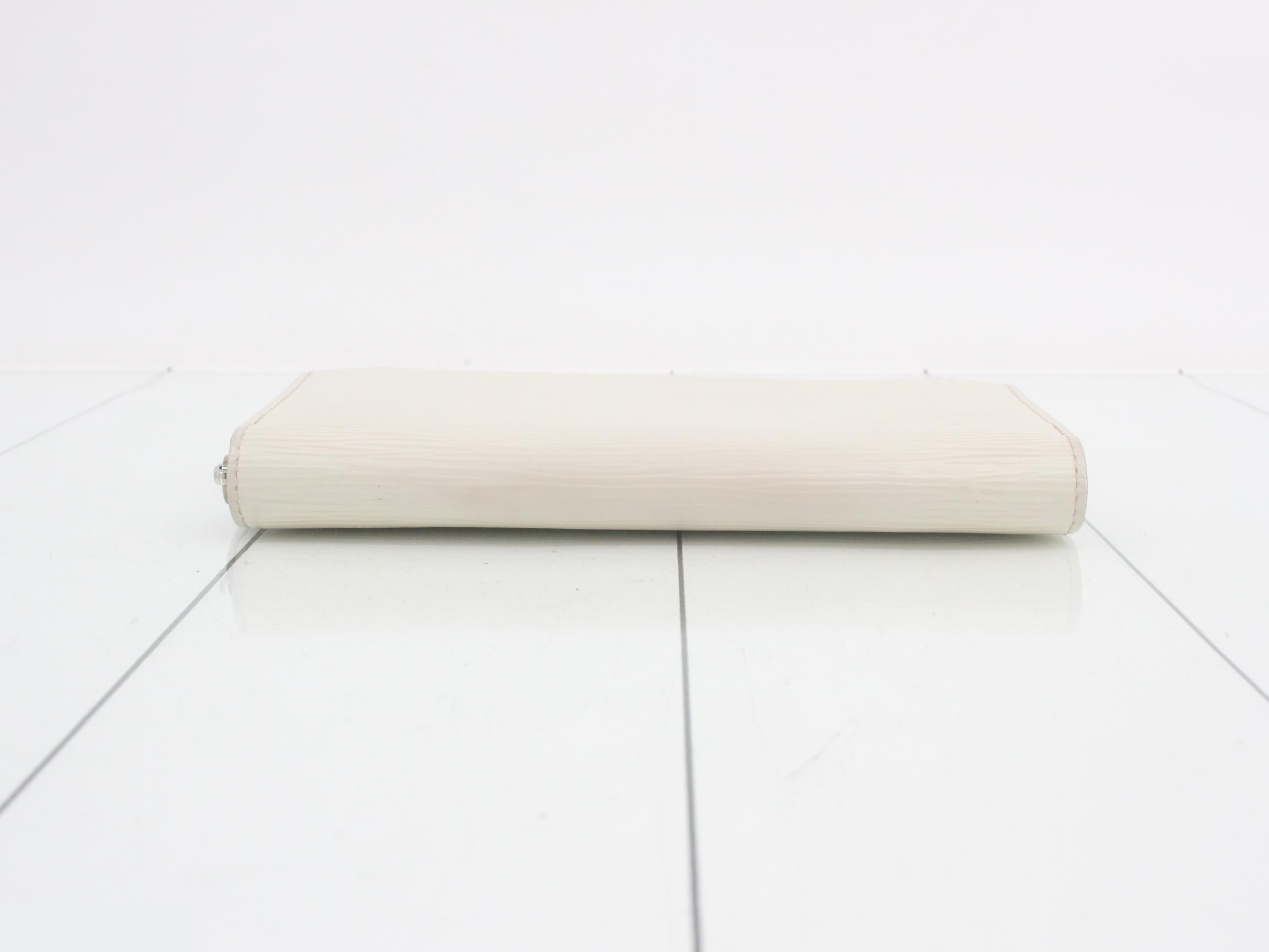 Epi Zippy Wallet Ivoire — view 3