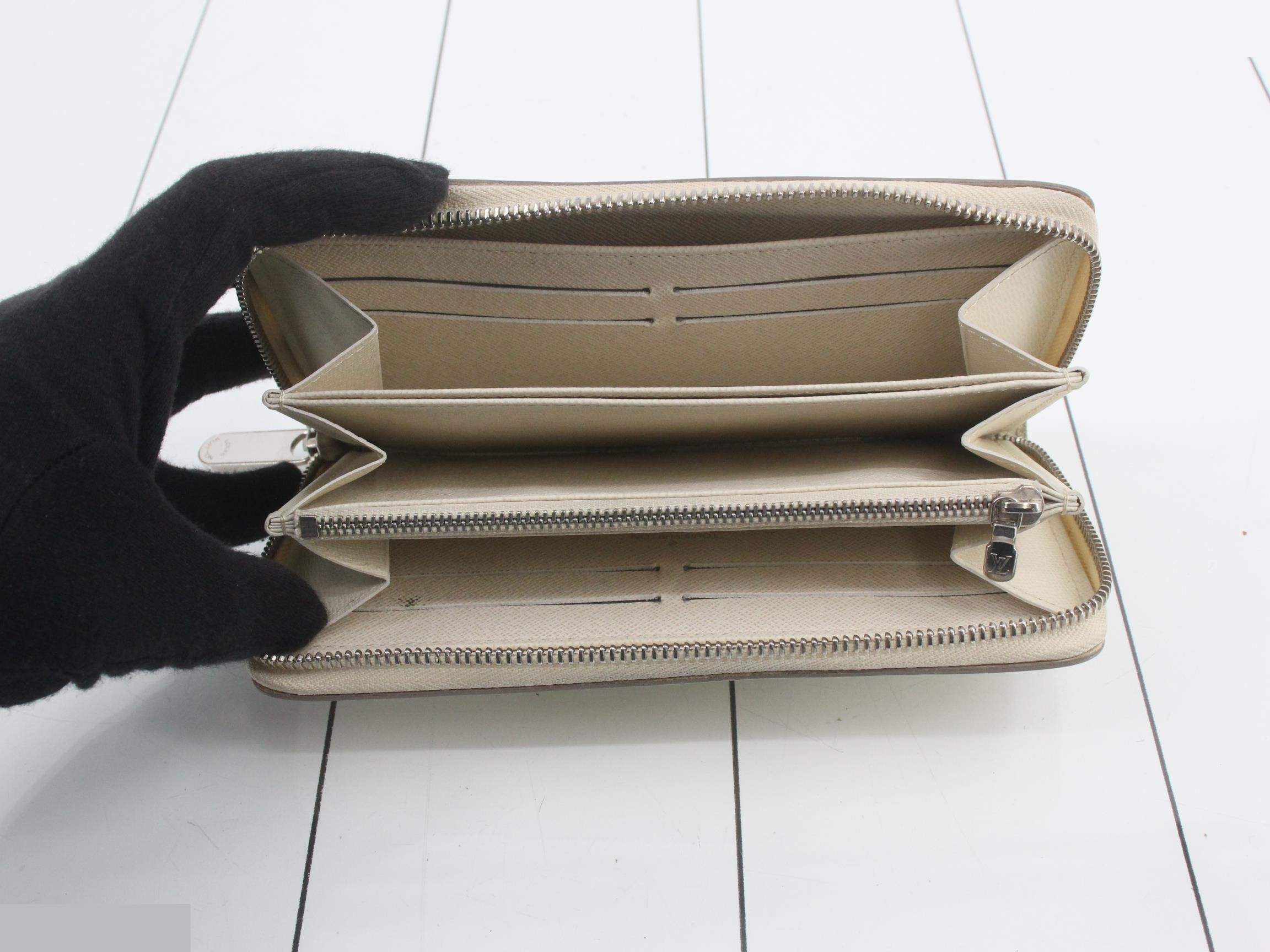 Epi Zippy Wallet Ivoire — view 4
