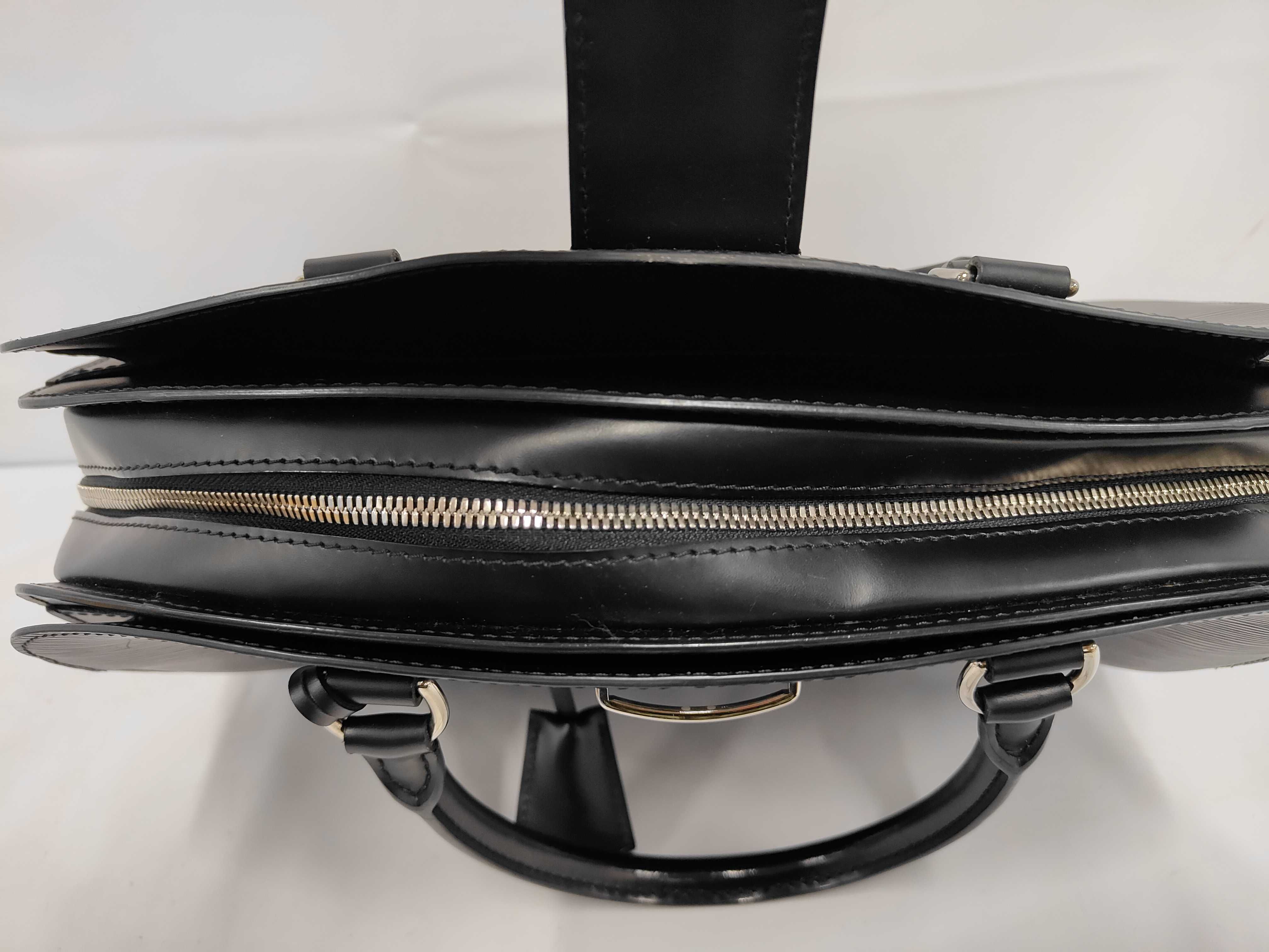 Epi Pont Neuf GM Black TR1133 Handbag — view 9