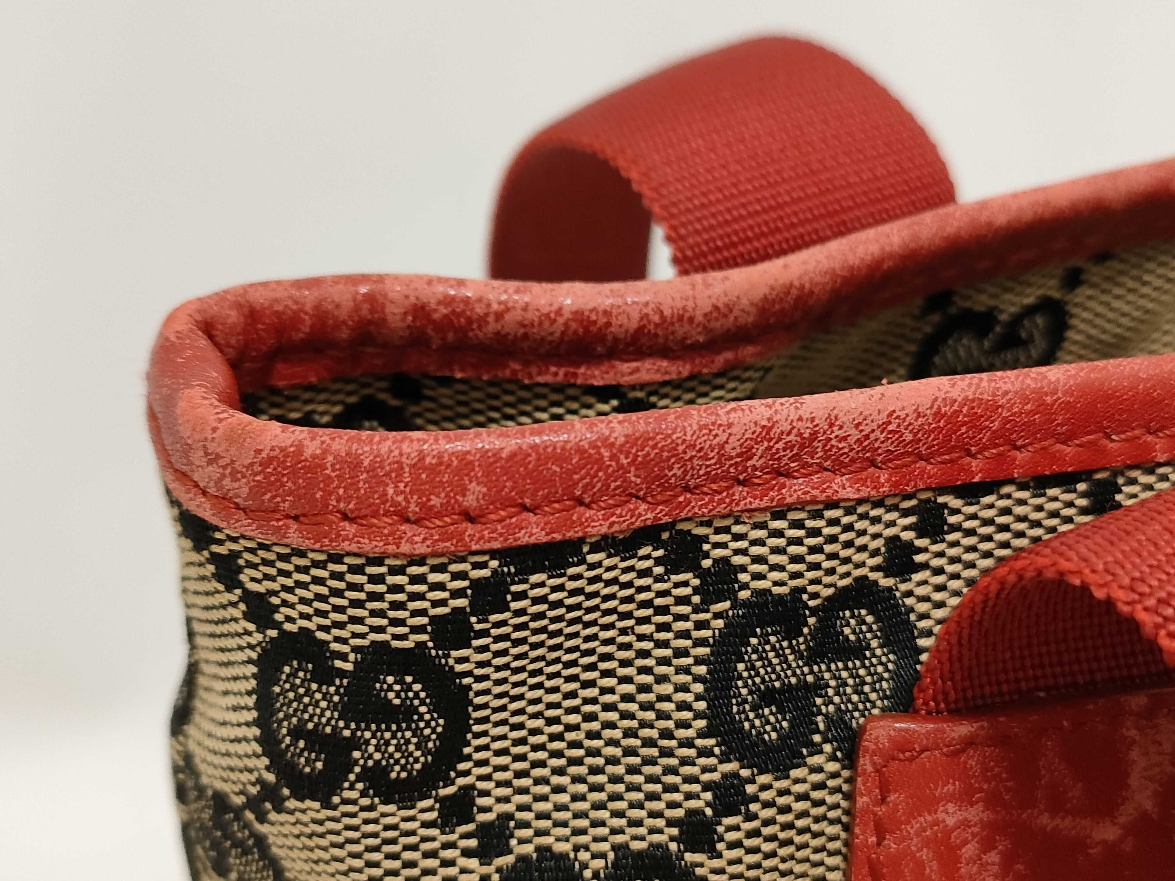 GG Canvas Handbag — view 14