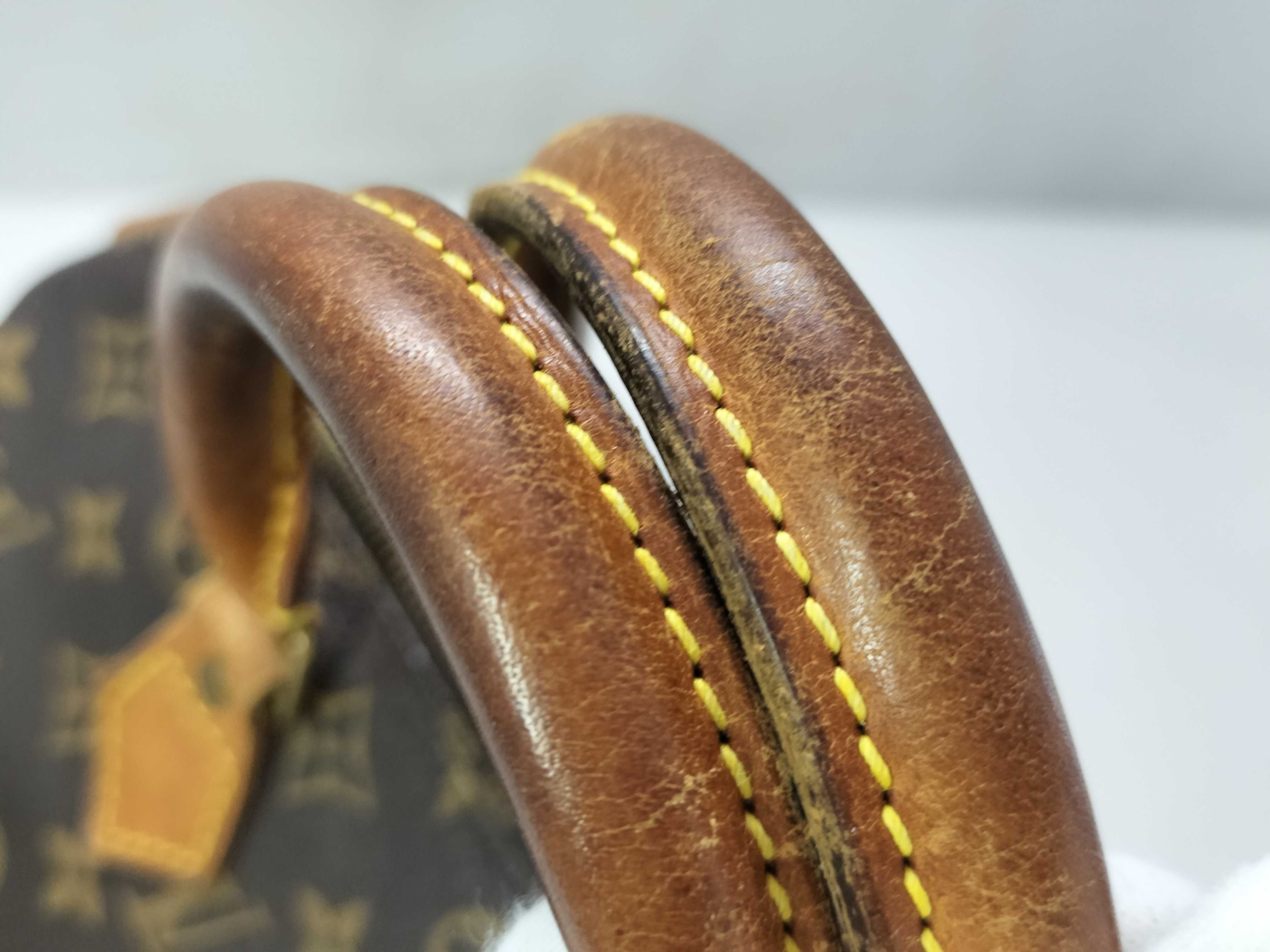 Monogram Louis Vuitton Speedy 30 Handbag — view 4