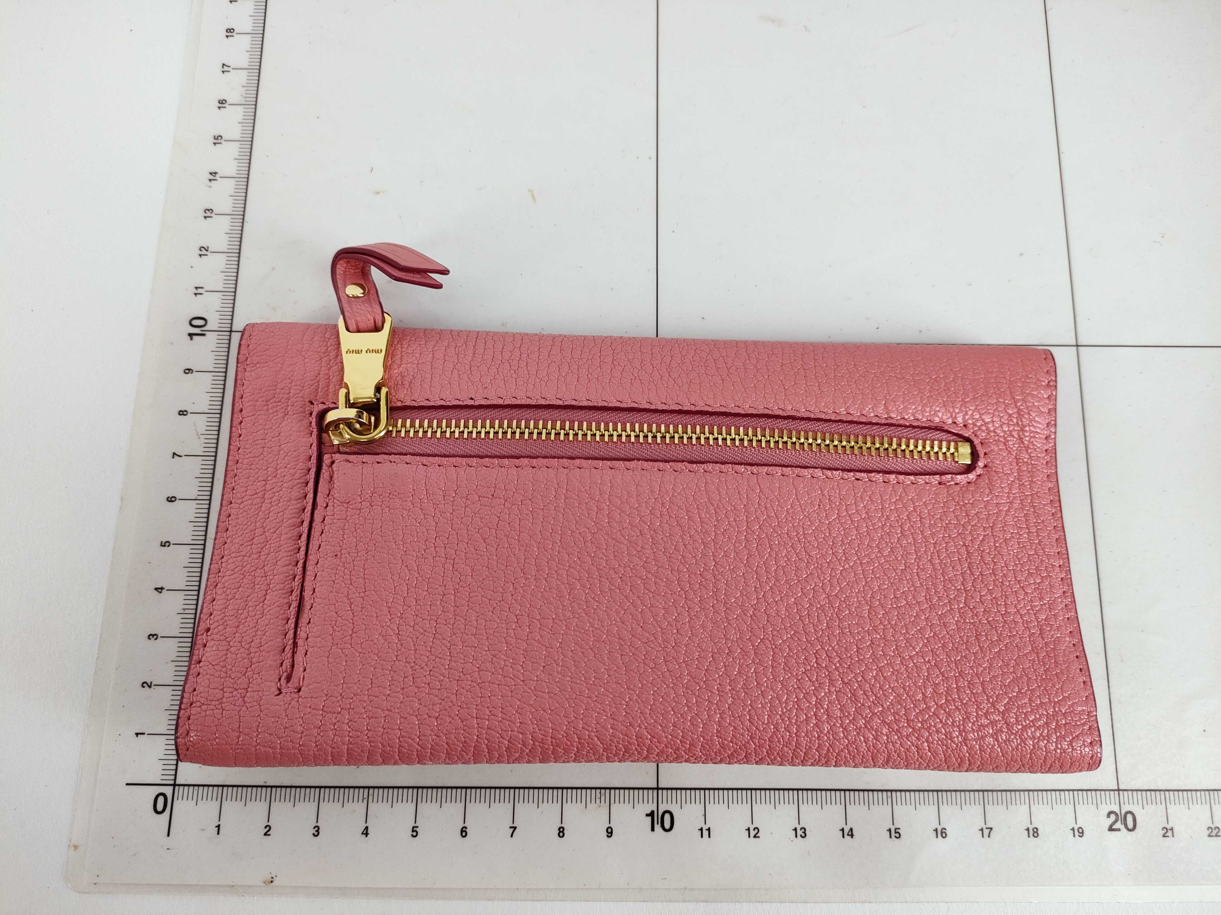 clutch bag, pink wallet — view 2