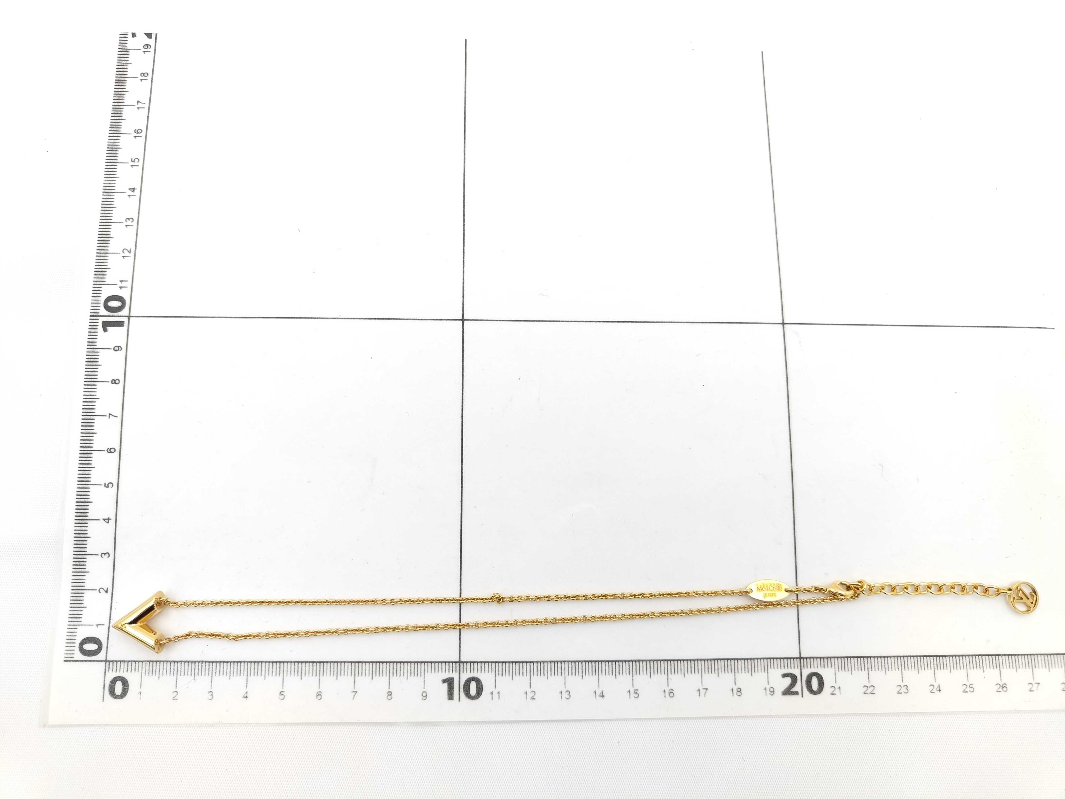 Essential V Necklace — view 7