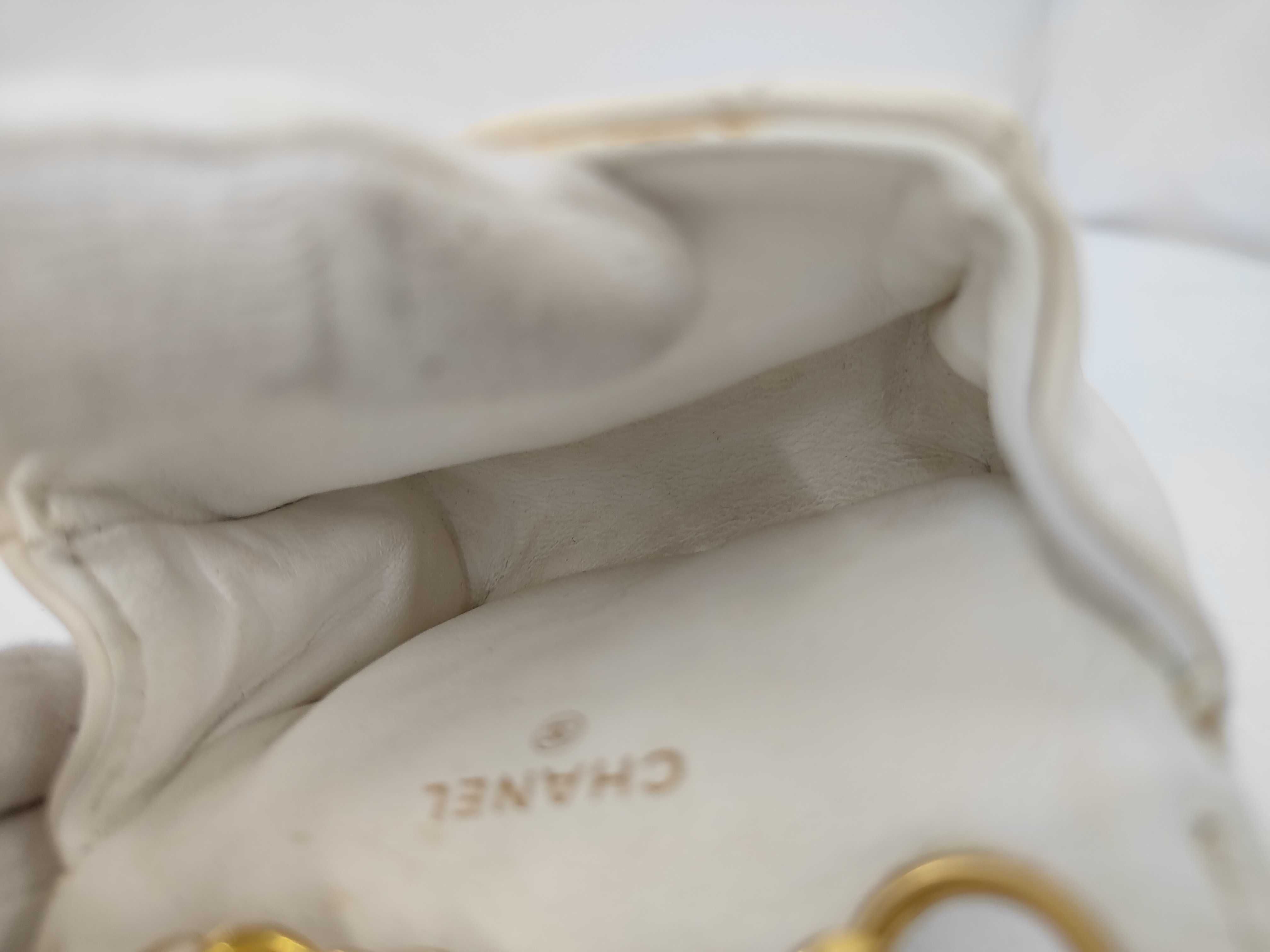 Lambskin Mini Matelassé Chain Belt Bag Charm White Waist Bag — view 10