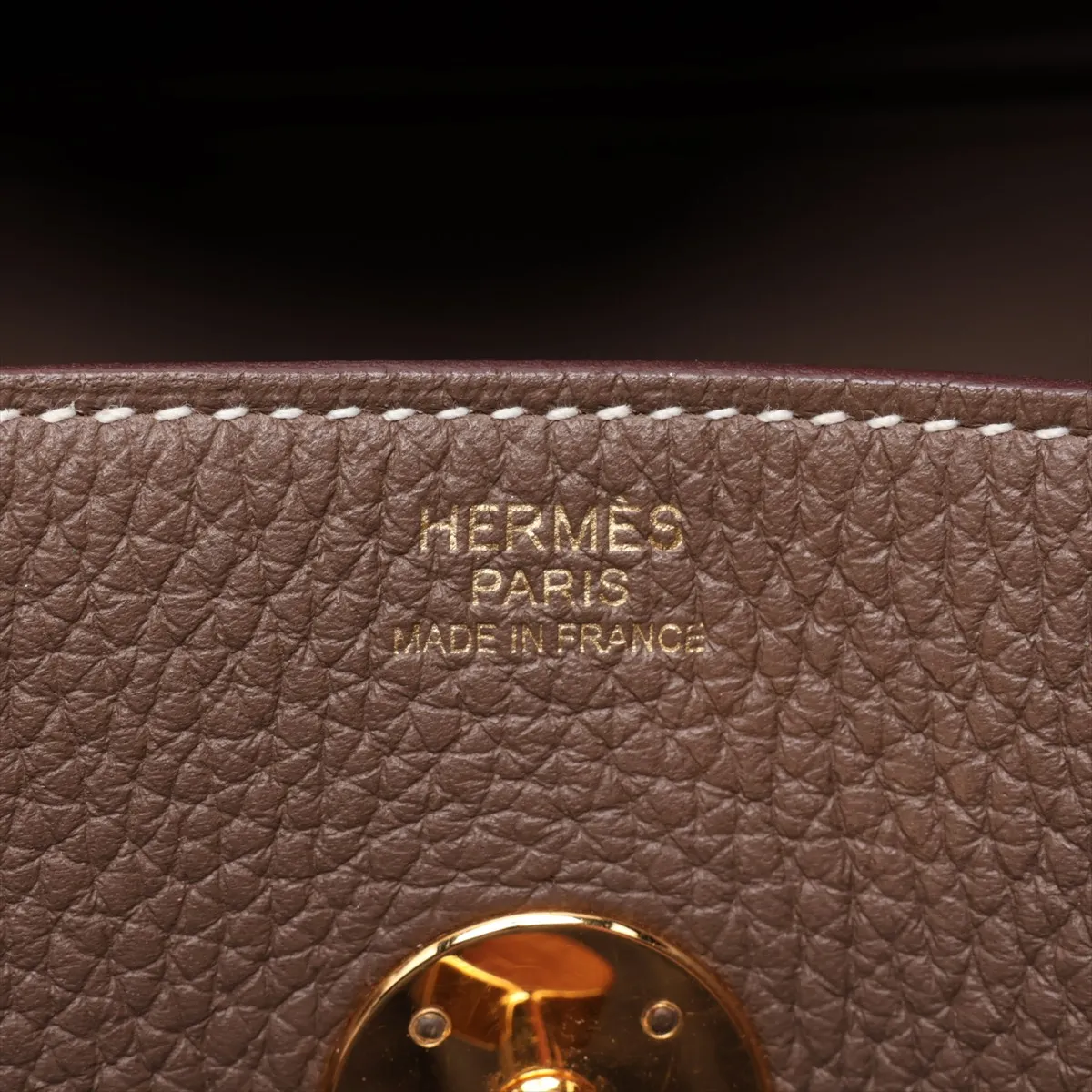 [Individually packaged] Hermes Lindy 30 Taurillon Clemence Etoupe Gold Hardware U: 2022 — view 13