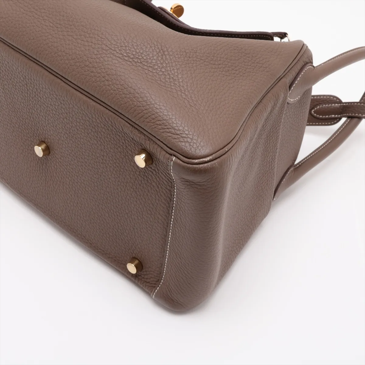 [Individually packaged] Hermes Lindy 30 Taurillon Clemence Etoupe Gold Hardware U: 2022 — view 3