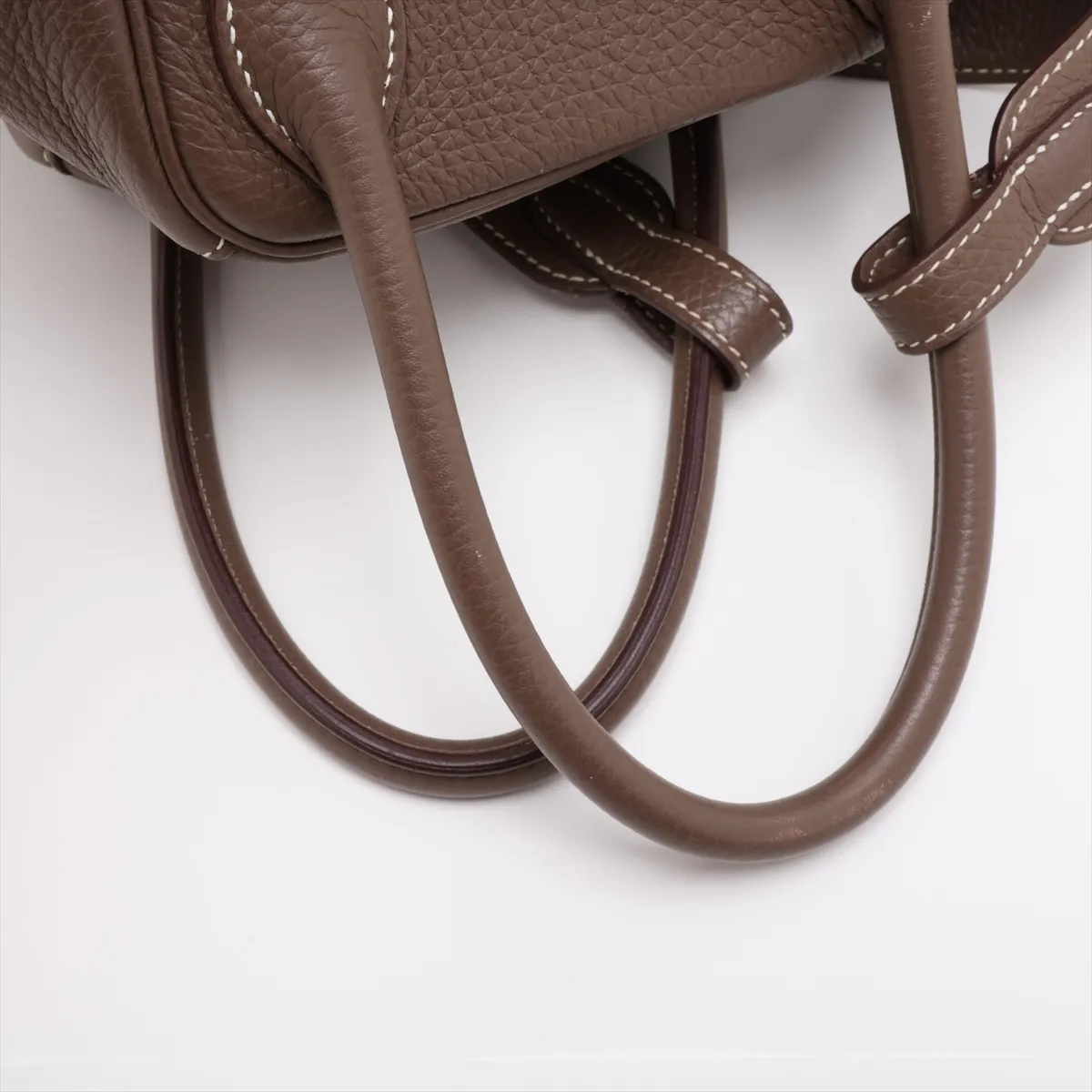 [Individually packaged] Hermes Lindy 30 Taurillon Clemence Etoupe Gold Hardware U: 2022 — view 5