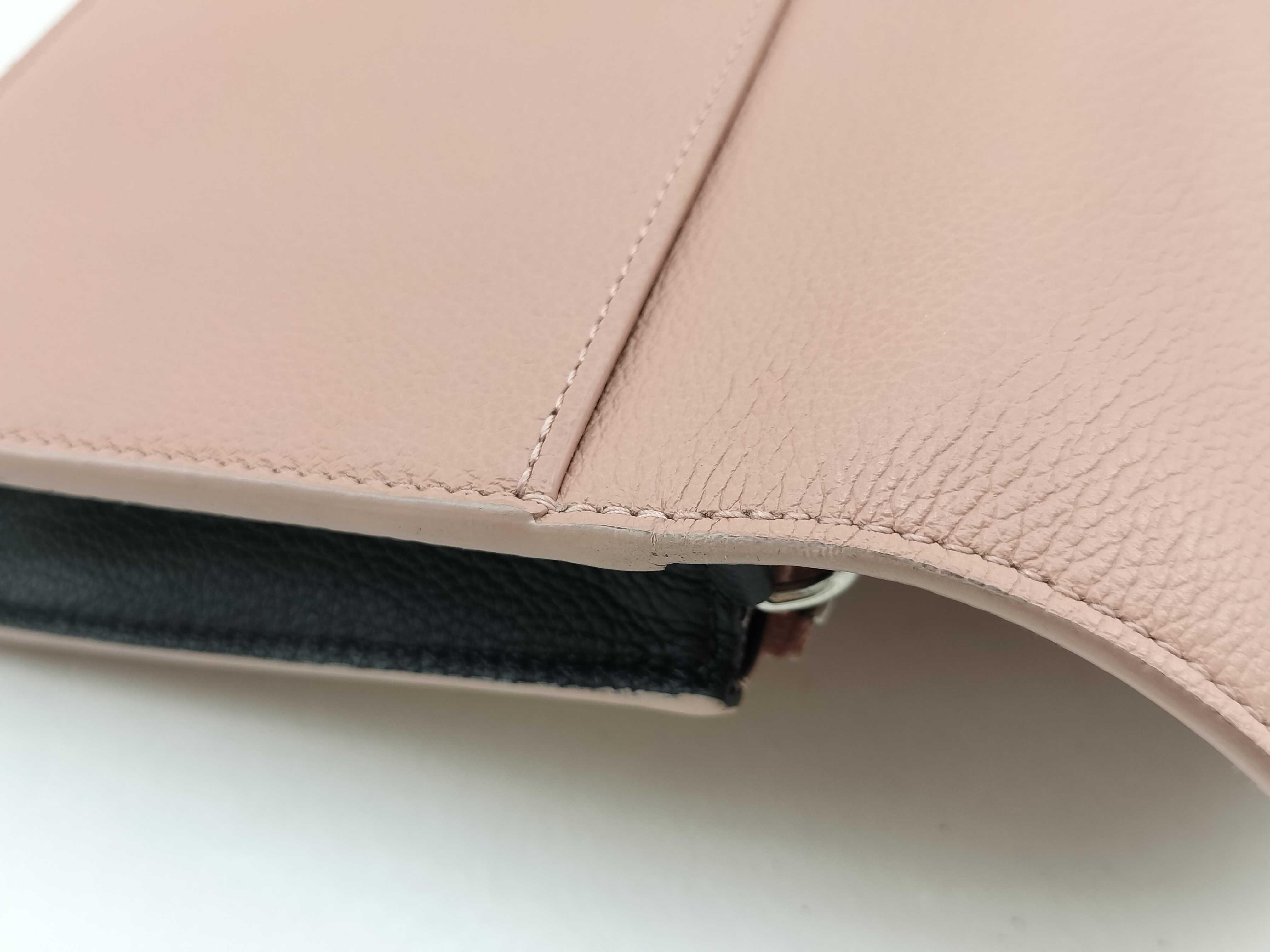 LV Pochette Lockme M63980 Pink Clutch Bag — view 14