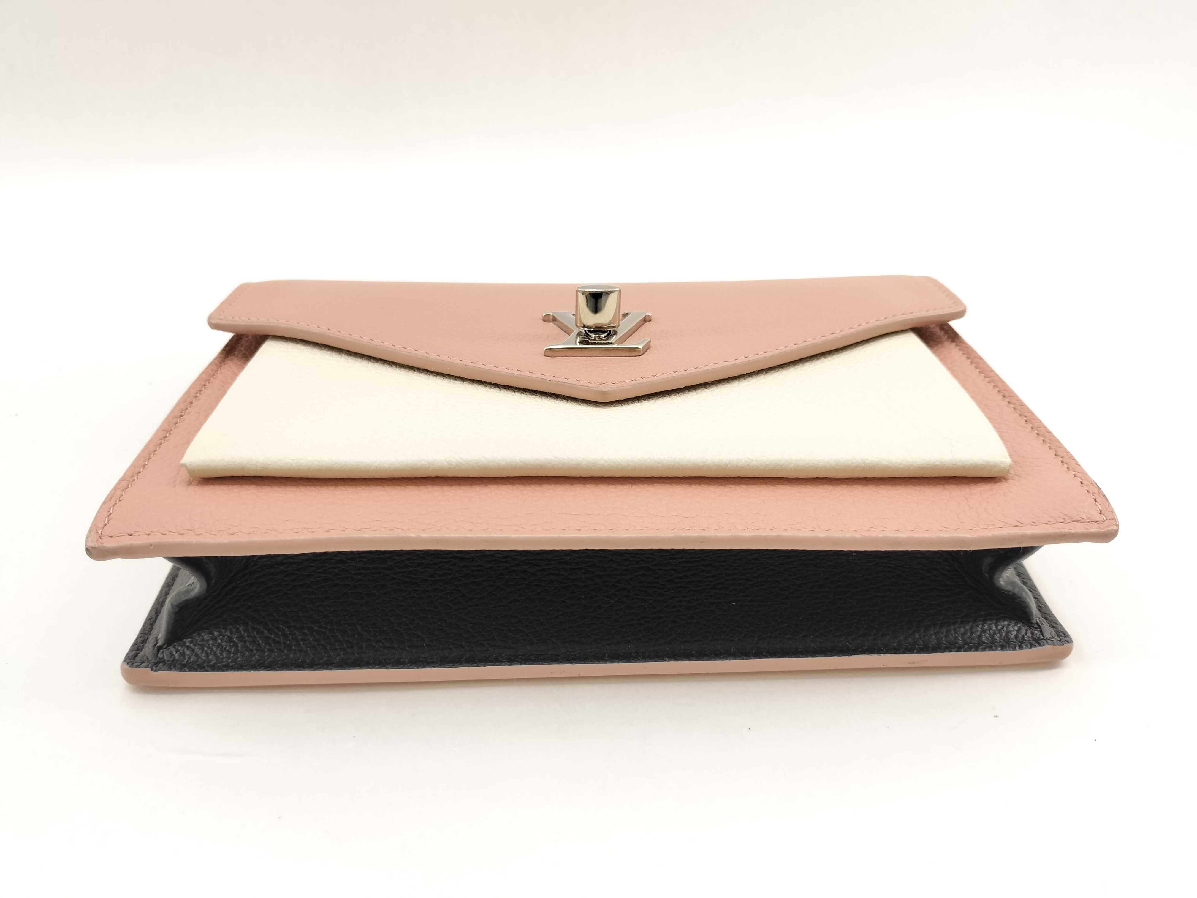 LV Pochette Lockme M63980 Pink Clutch Bag — view 3