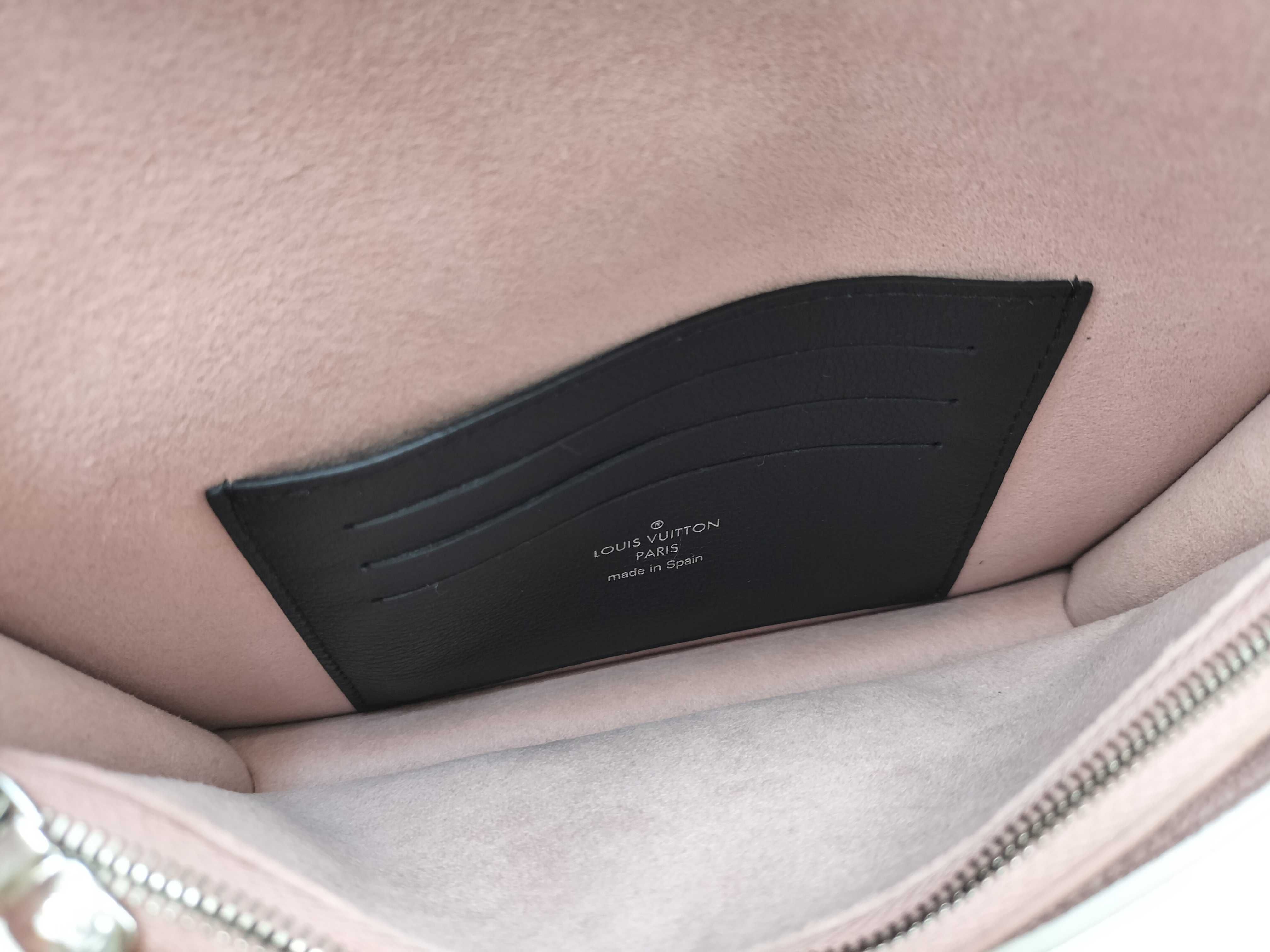 LV Pochette Lockme M63980 Pink Clutch Bag — view 9