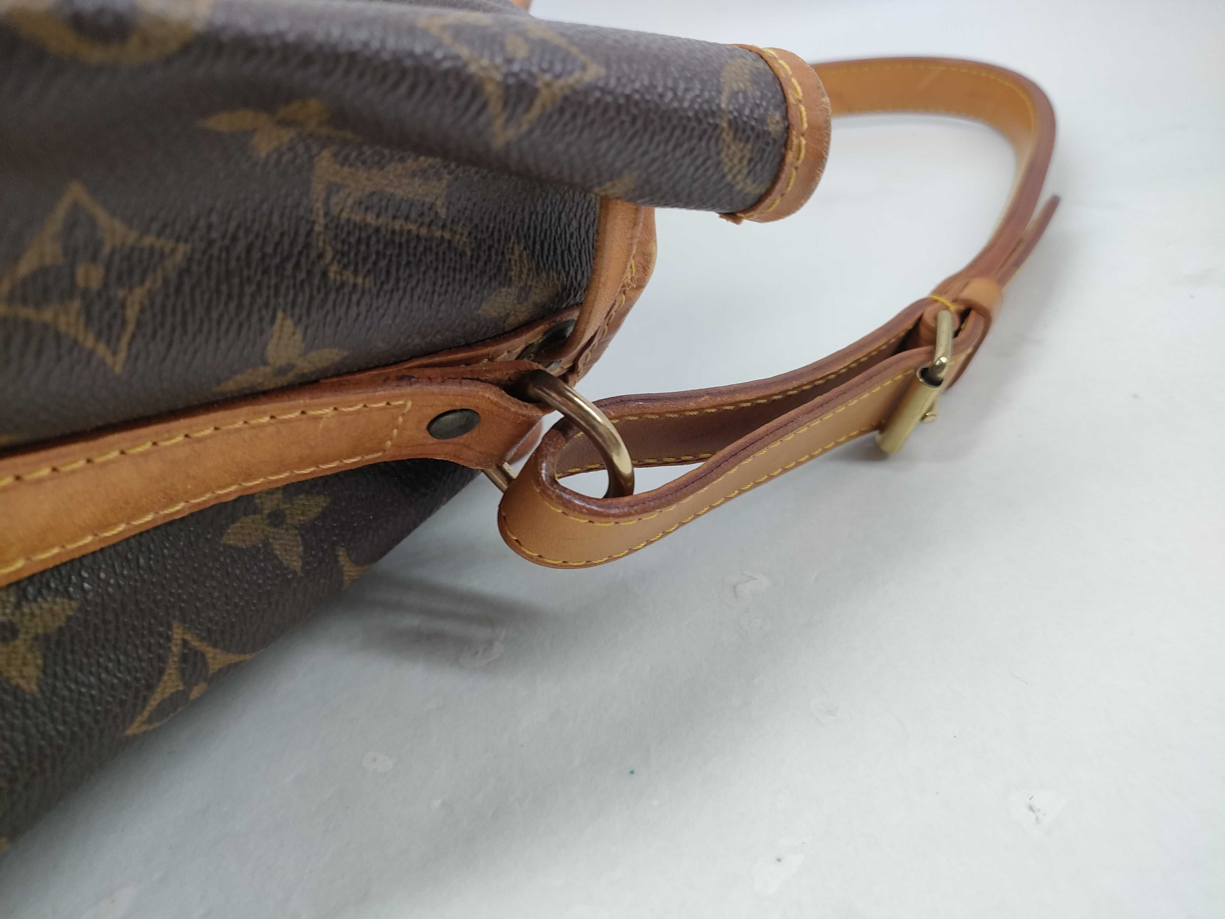Monogram M42224 Noe Shoulder Bag — view 6