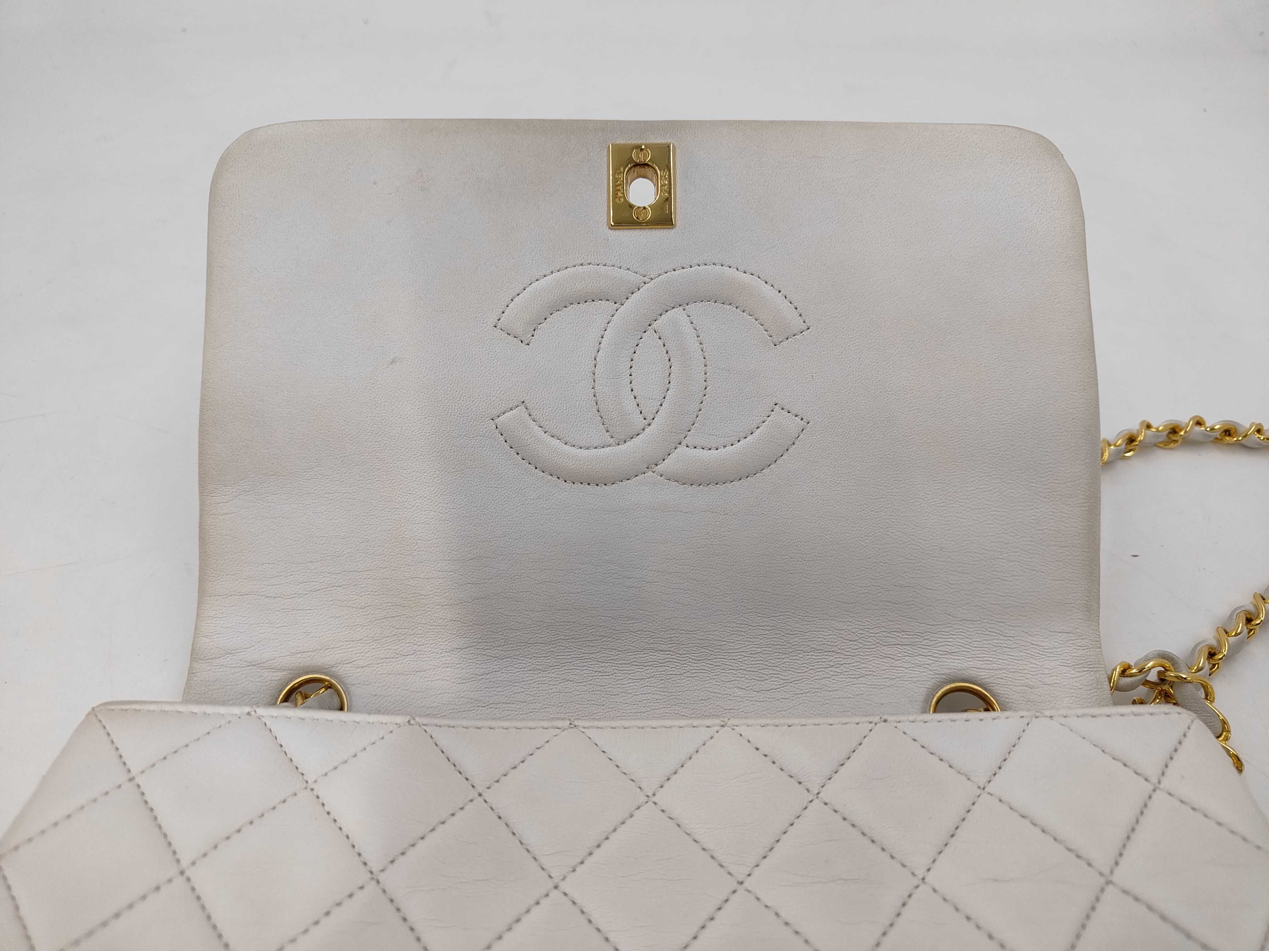 Matelassé Coco Mark Full Flap Lambskin Chain Shoulder Bag — view 8
