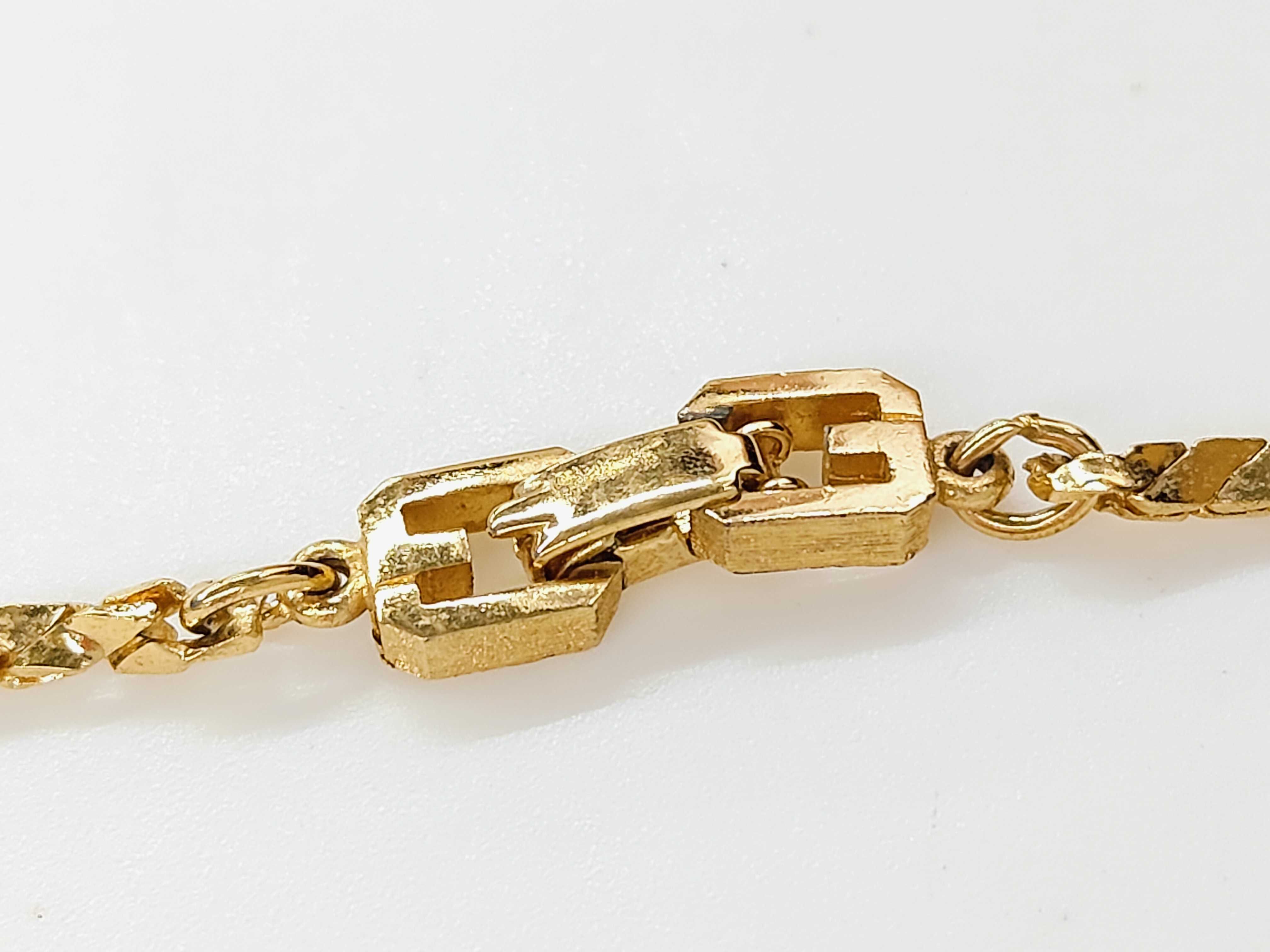 necklace — view 4