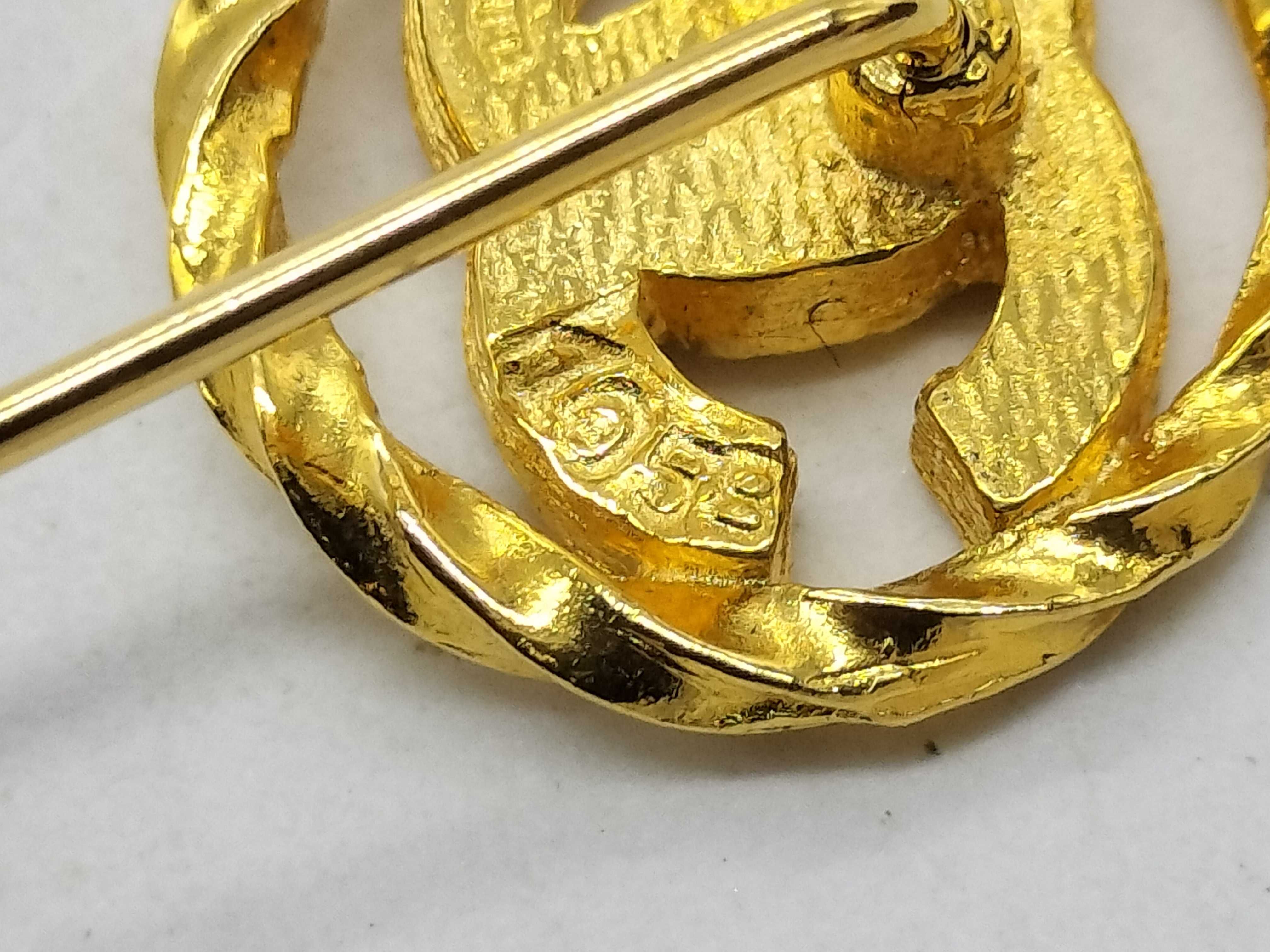 Brooch, Coco Mark, Gold Color, Diamond Shape — view 5