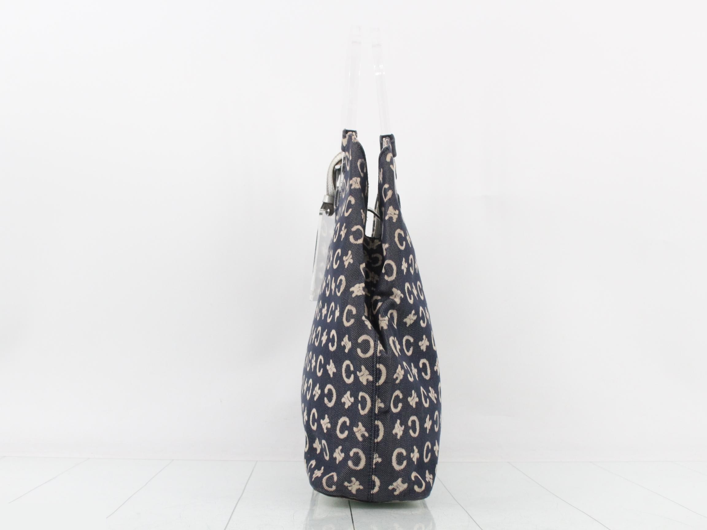 Clear handle handbag — view 3