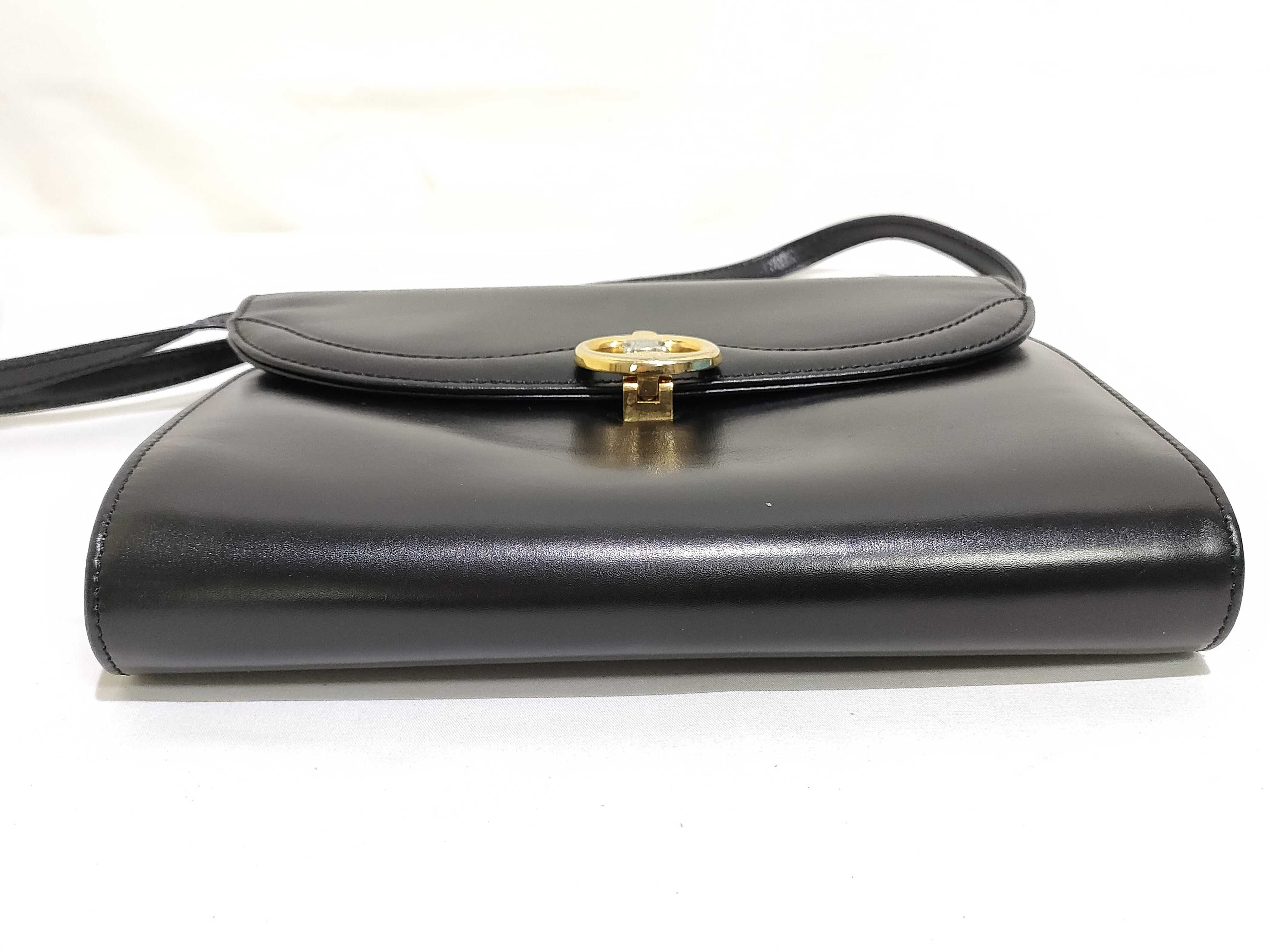Vintage Old Macadam Triomphe Leather Shoulder Bag — view 7