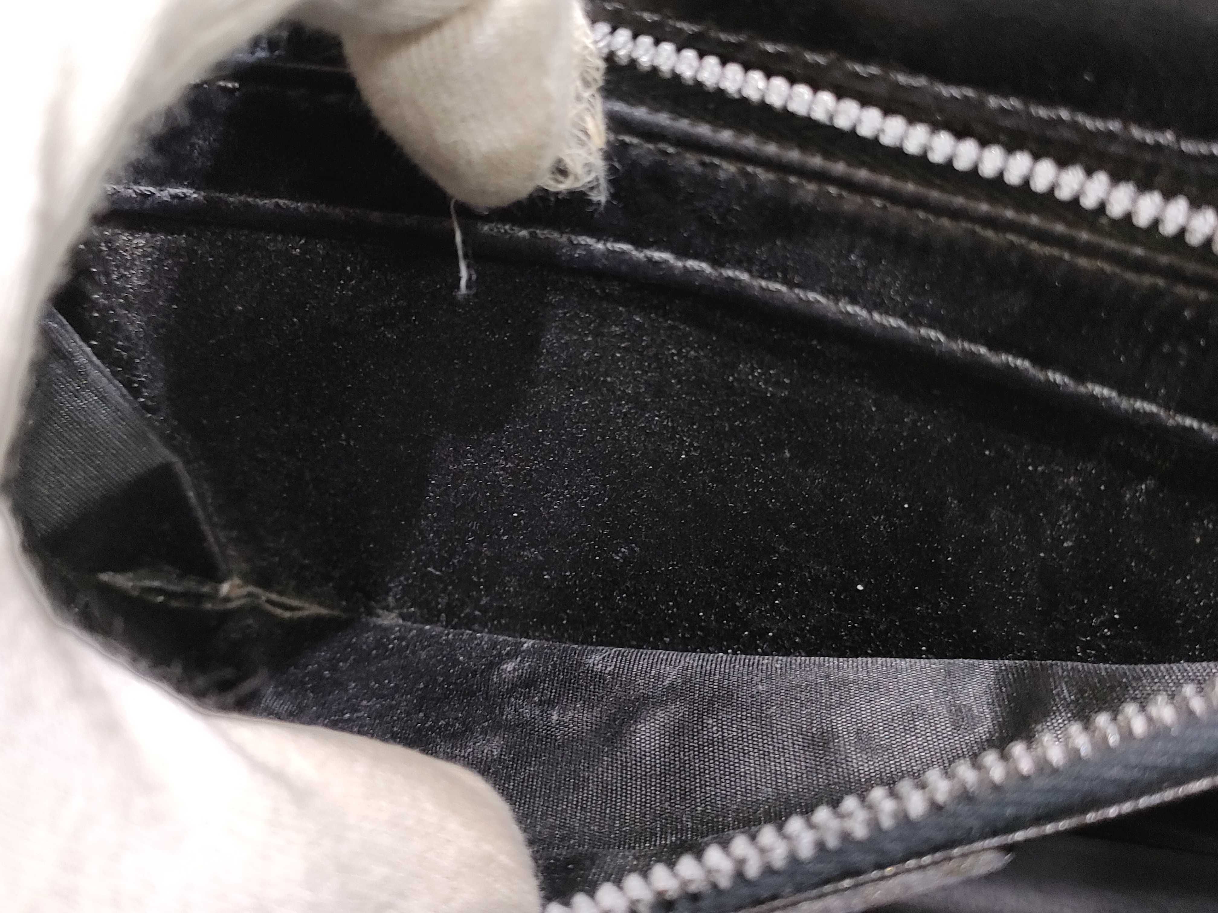 Vintage Old Macadam Triomphe Leather Shoulder Bag — view 9
