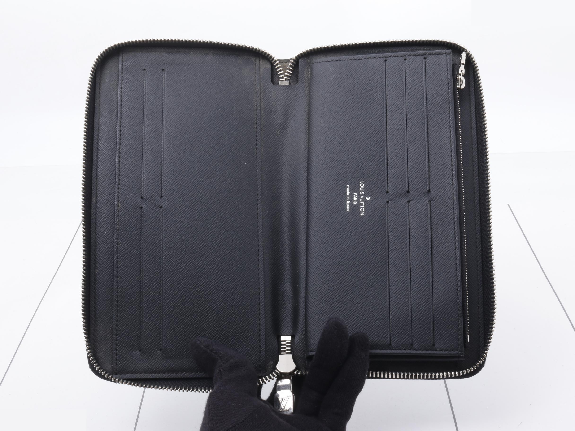 Graphite Zippy Organizer — view 4