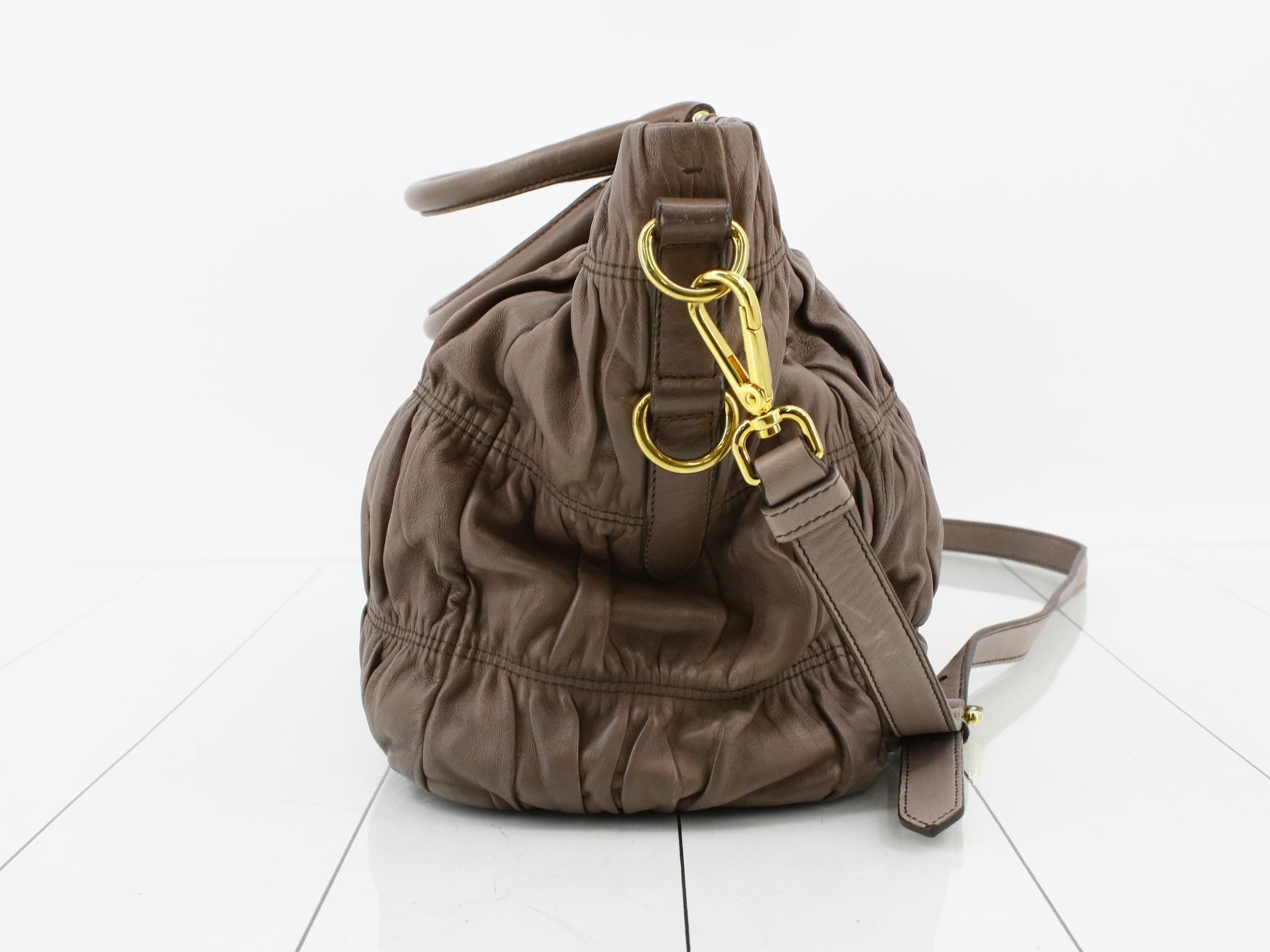 handbag — view 3