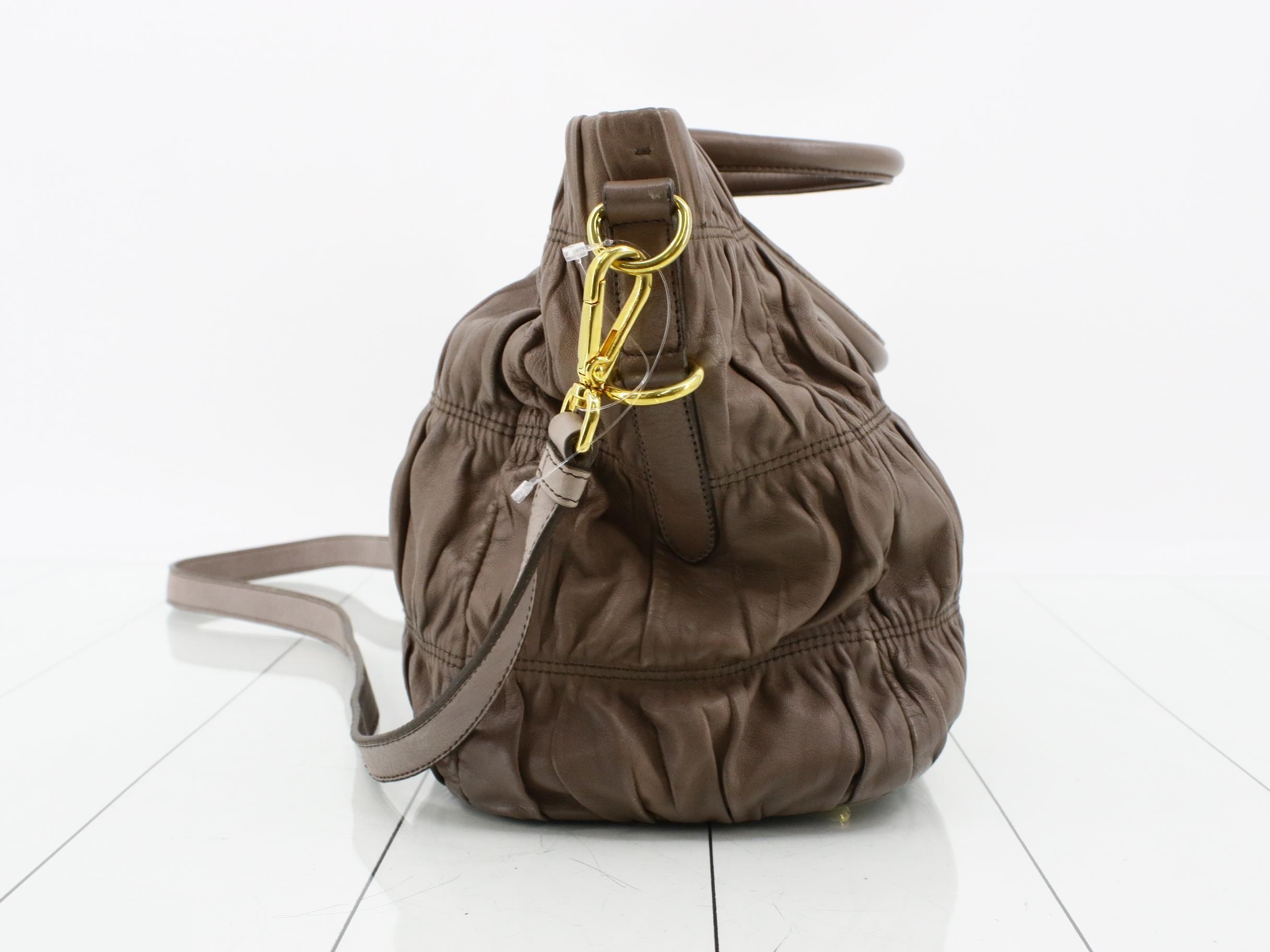 handbag — view 4