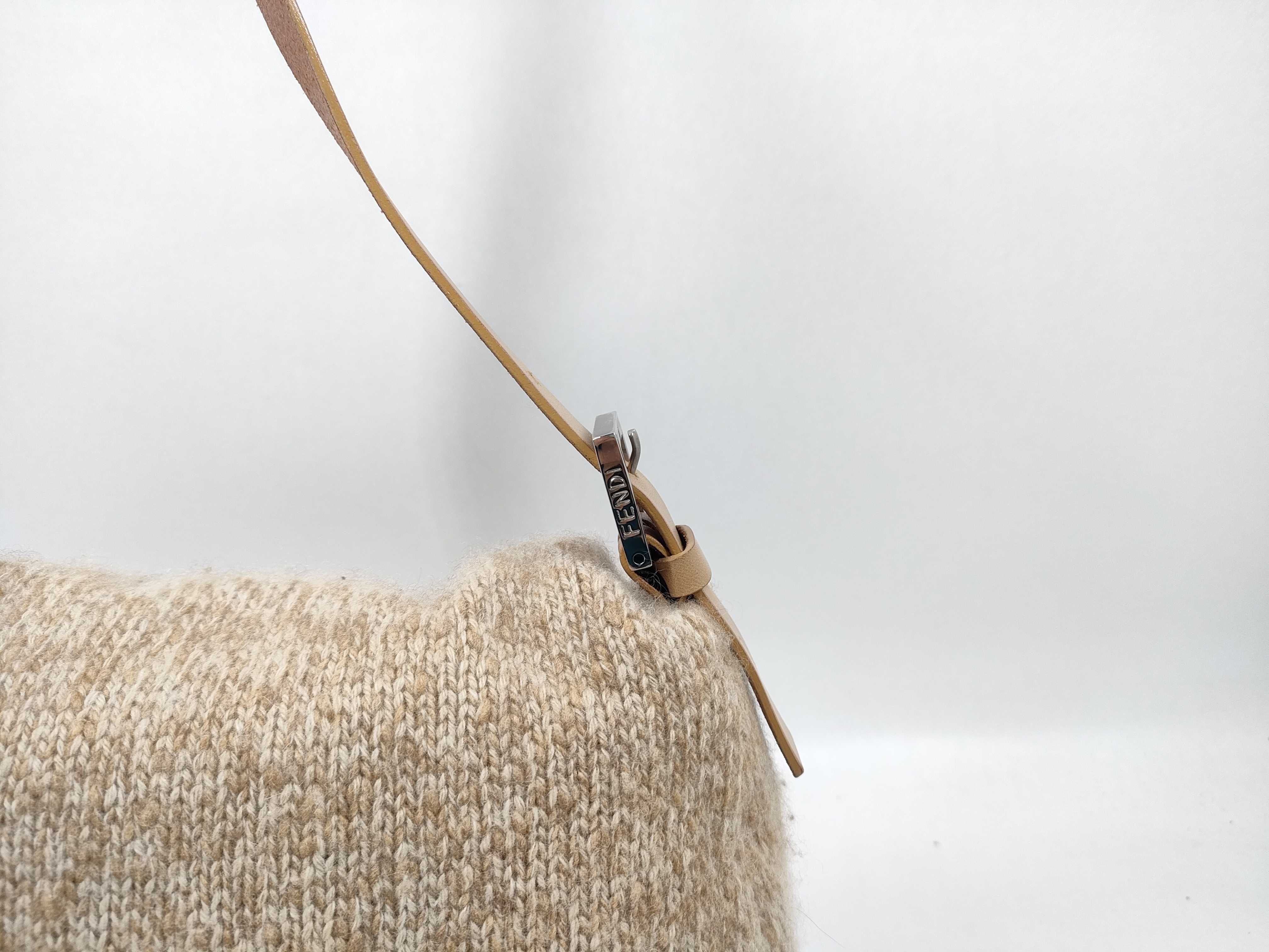 Mamma Bucket Wool Shoulder Bag — view 3