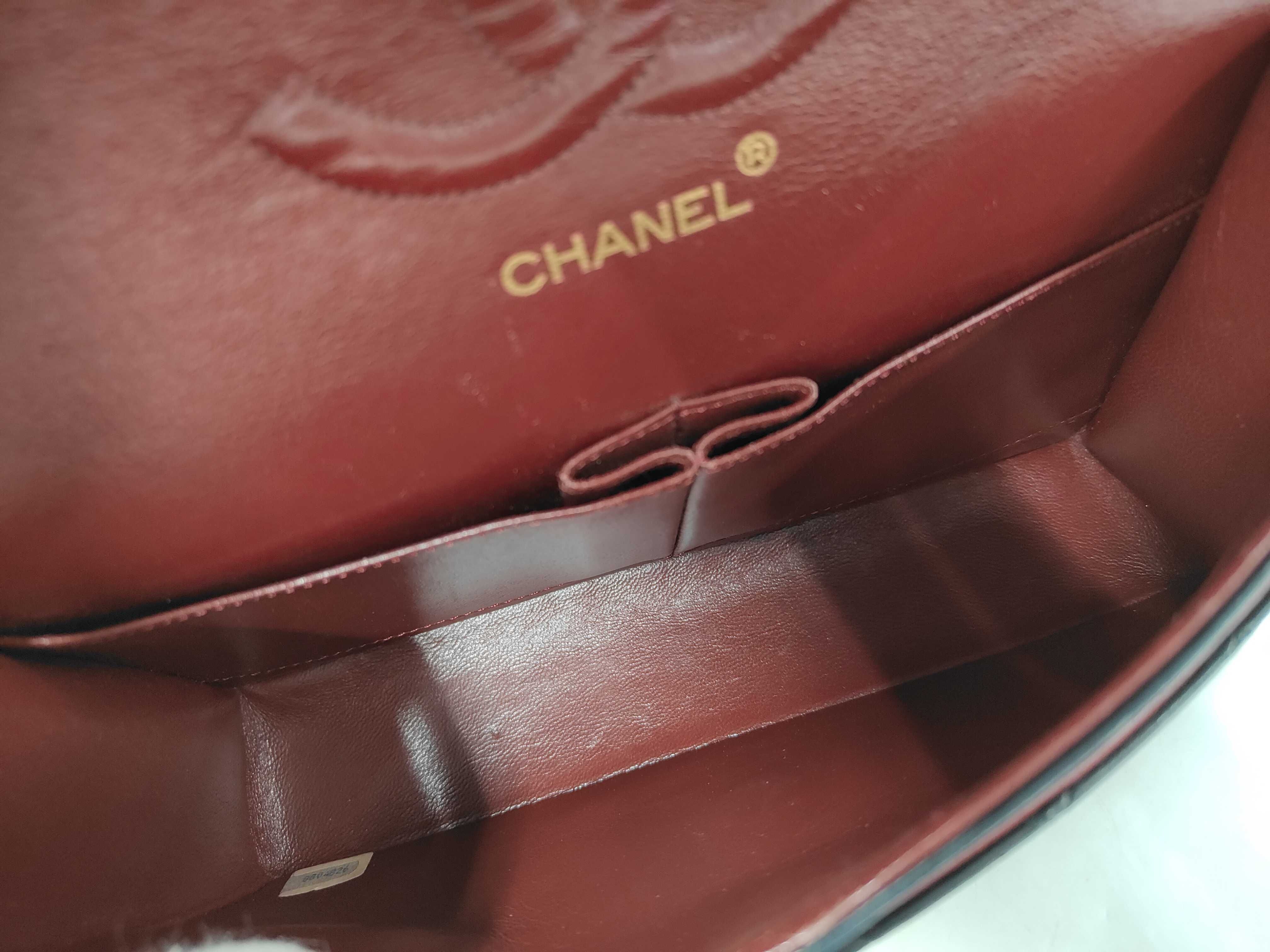 Matelassé 25 Lambskin Double Flap Double Chain Shoulder Bag — view 9