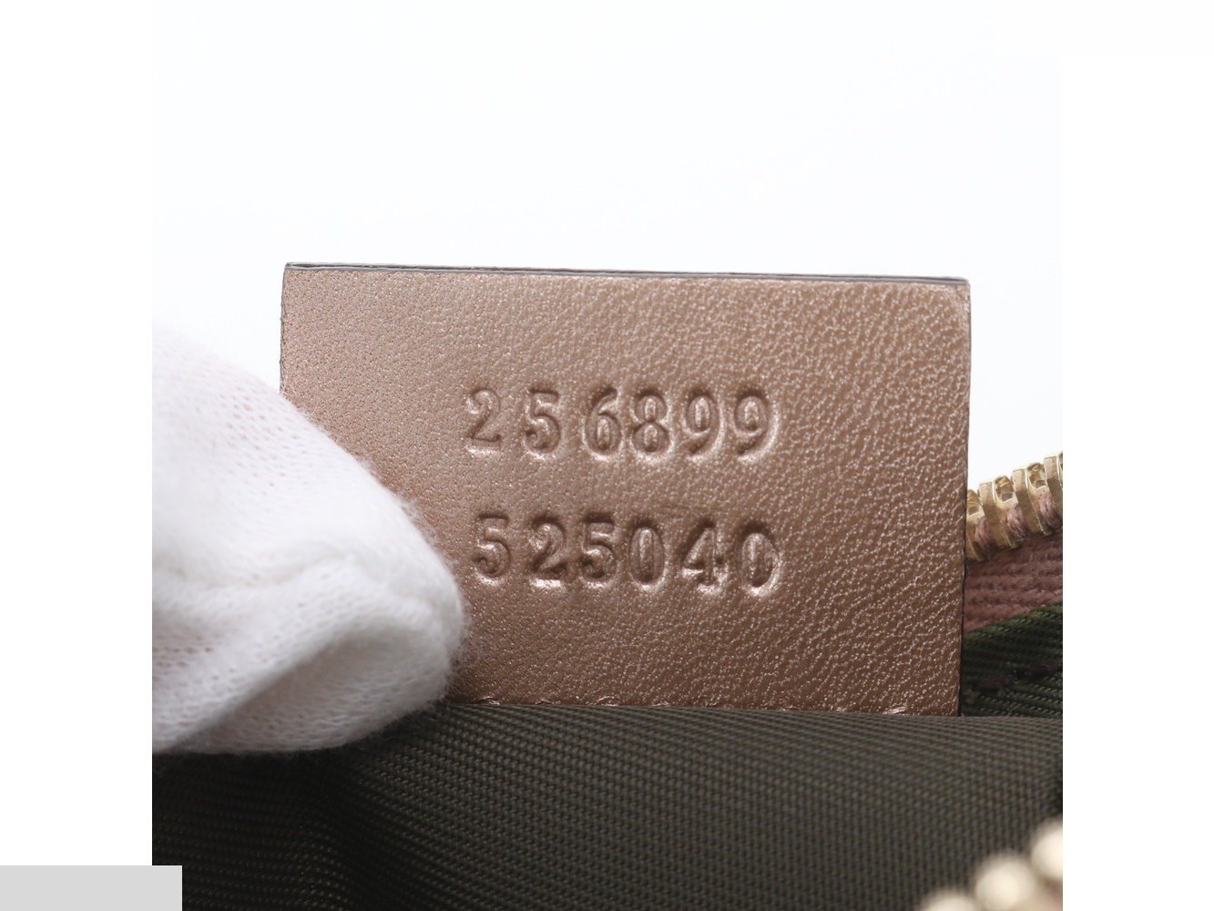 GG Canvas Lovely Heart 256899 Leather Shoulder Bag (Crossbody) — view 9