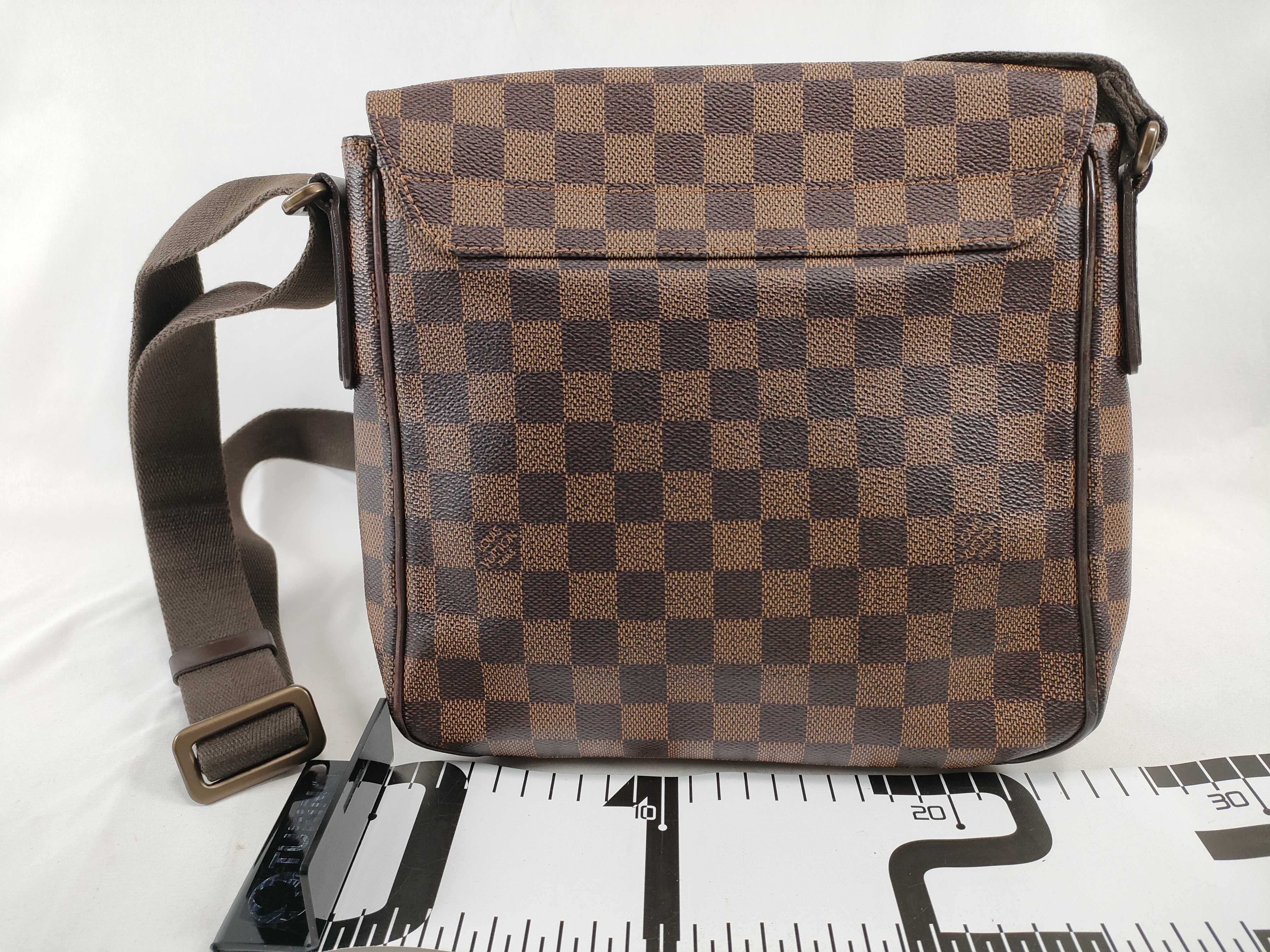 Damier District PM Damier Canvas Brown Shoulder Bag — view 2
