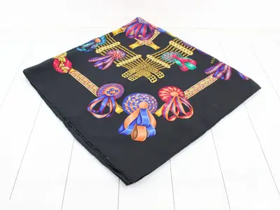 Carre 90 and other accessories